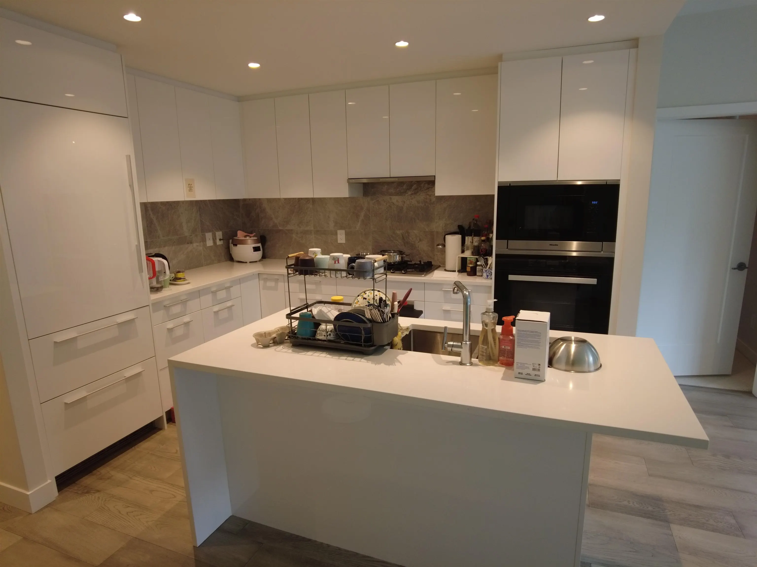 5608 Berton Avenue #1105