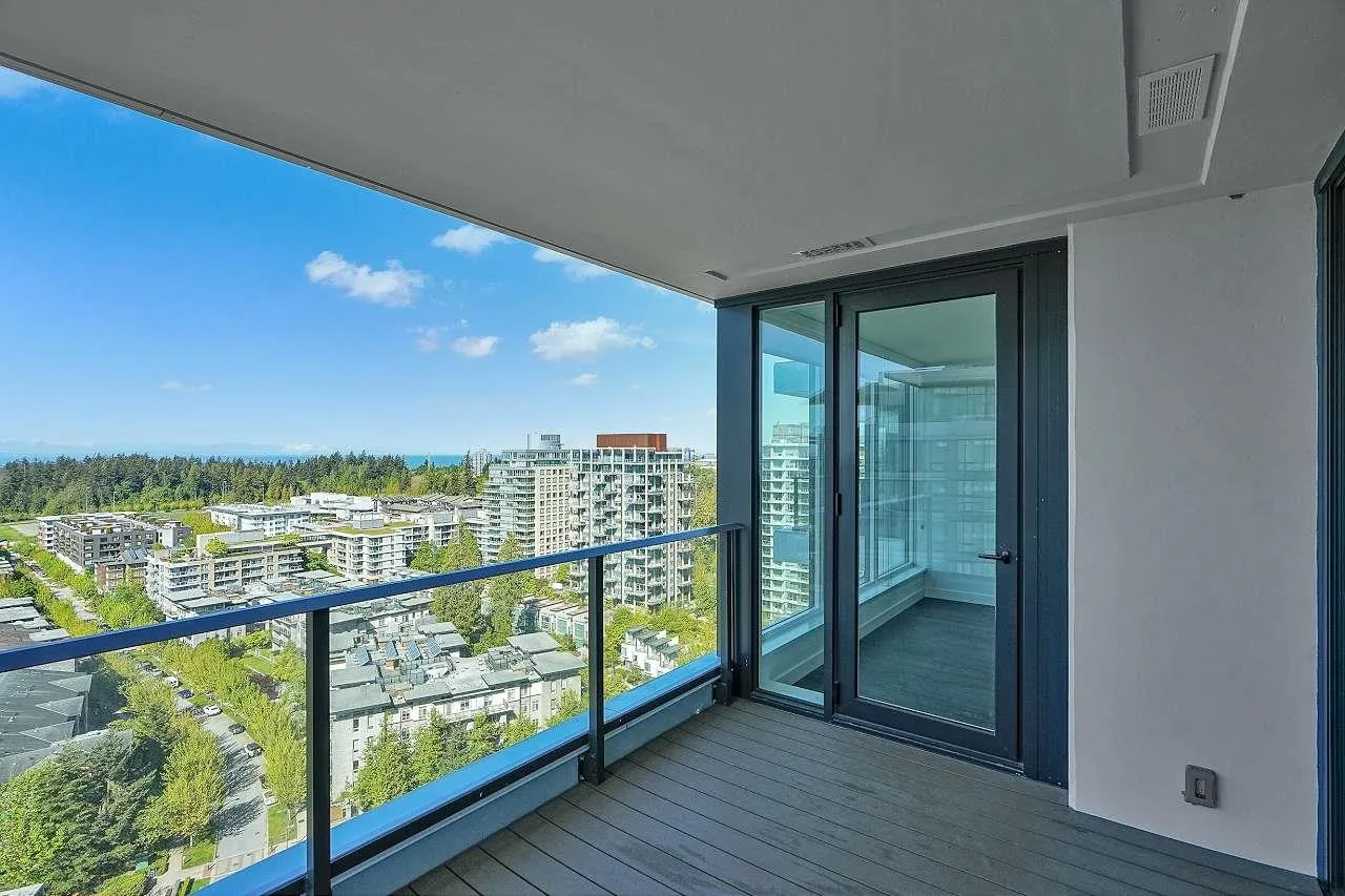 5629 Birney Avenue #2008