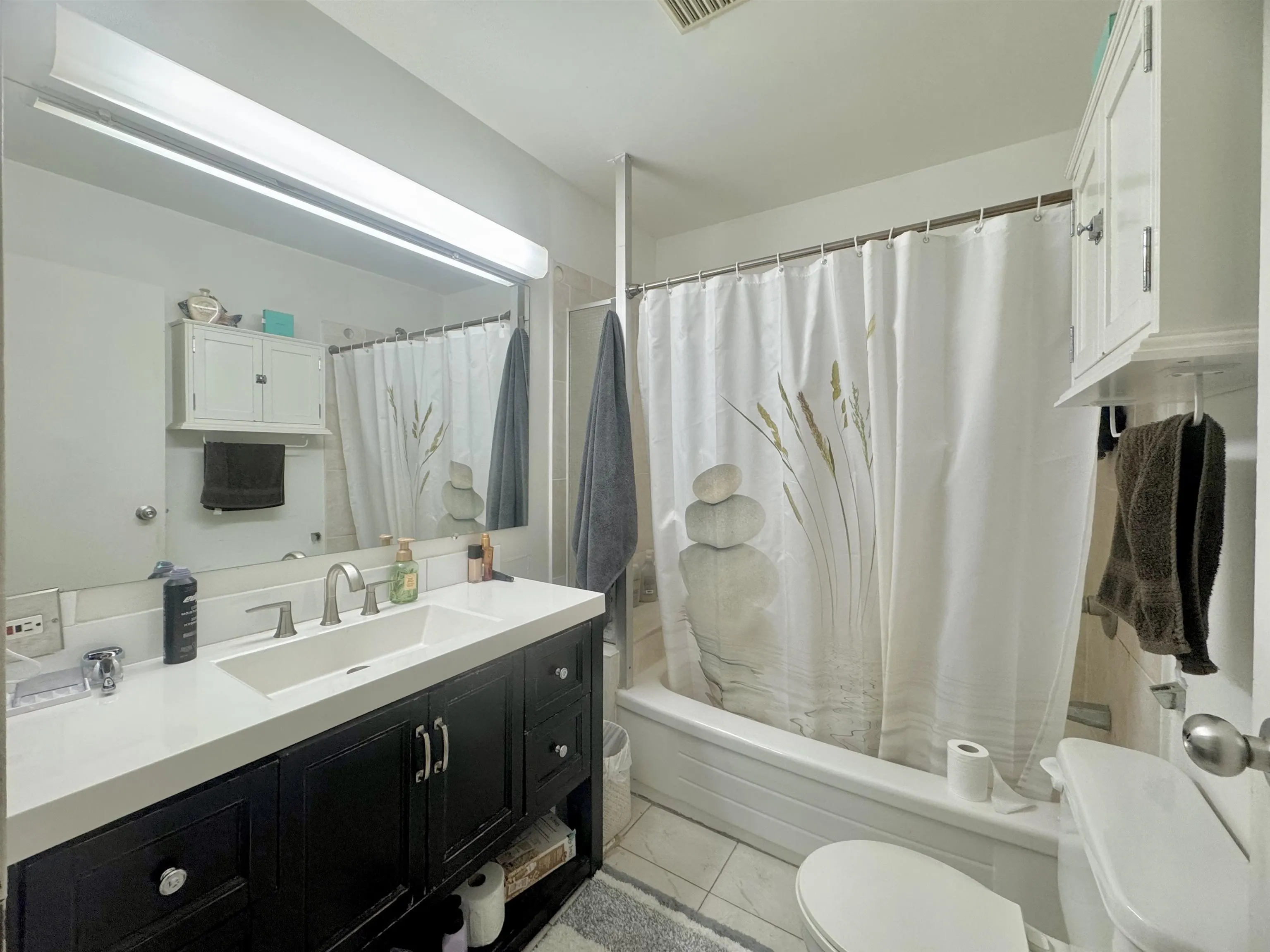 10589 Holly Park Lane