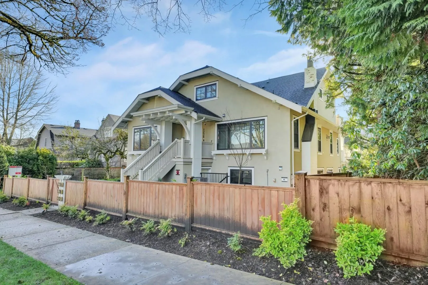 1232 W 26th Avenue