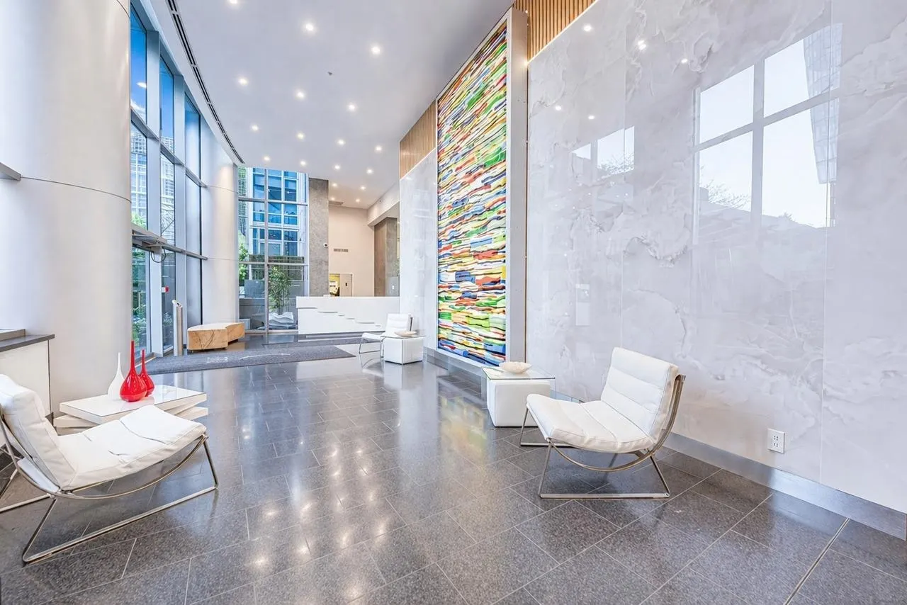 1233 W Cordova Street #1301