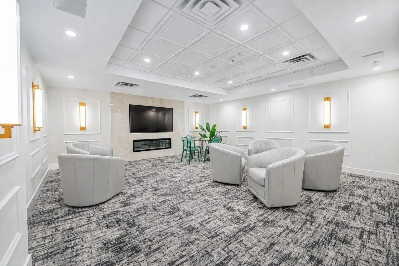 1233 W Cordova Street #1301