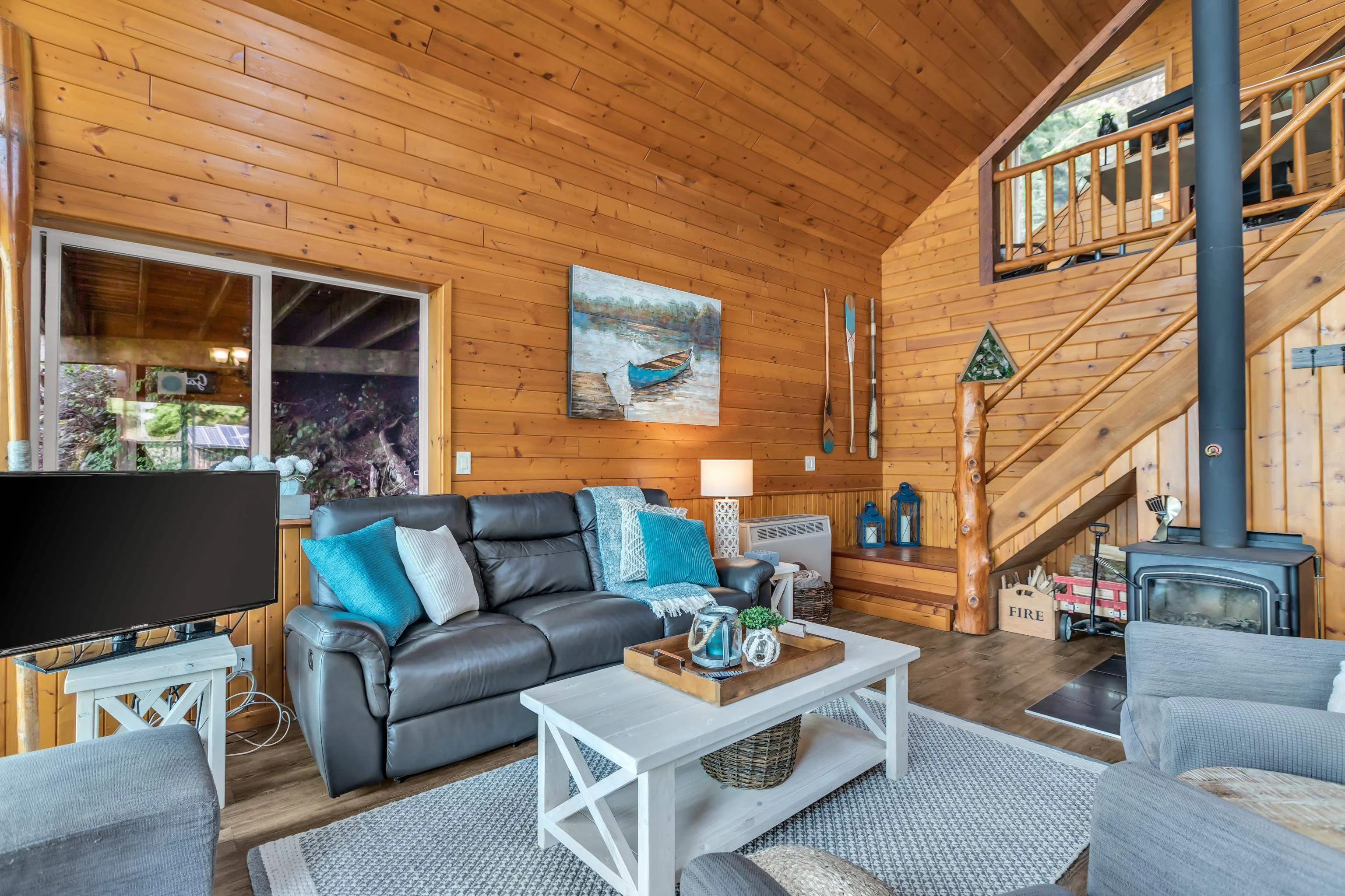 4 Christian Cove
