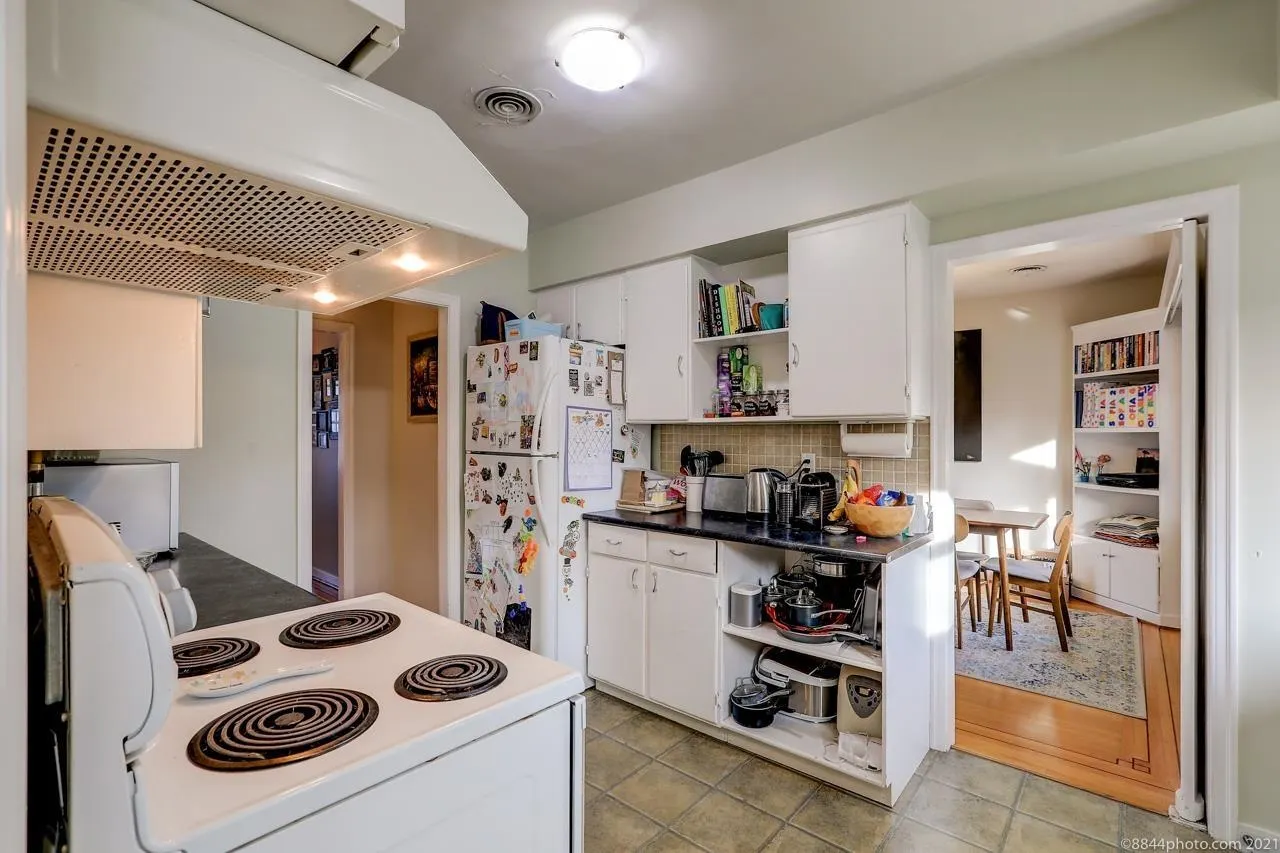 2016 W 48th Avenue