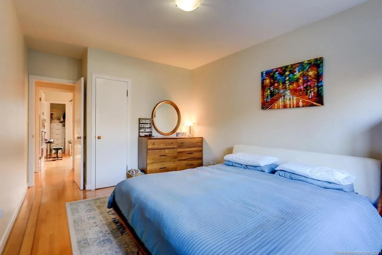 2016 W 48th Avenue