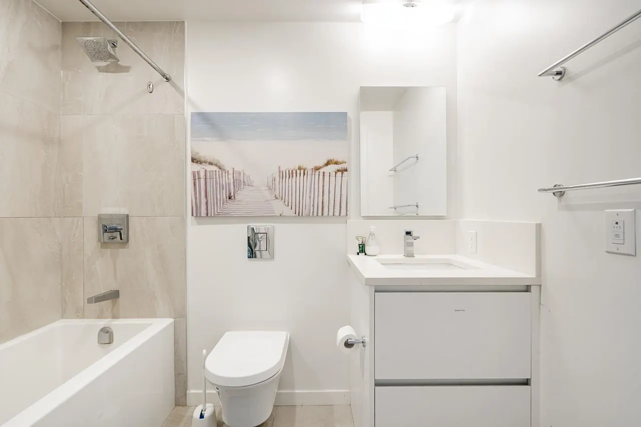 180 E 2nd Avenue #1119