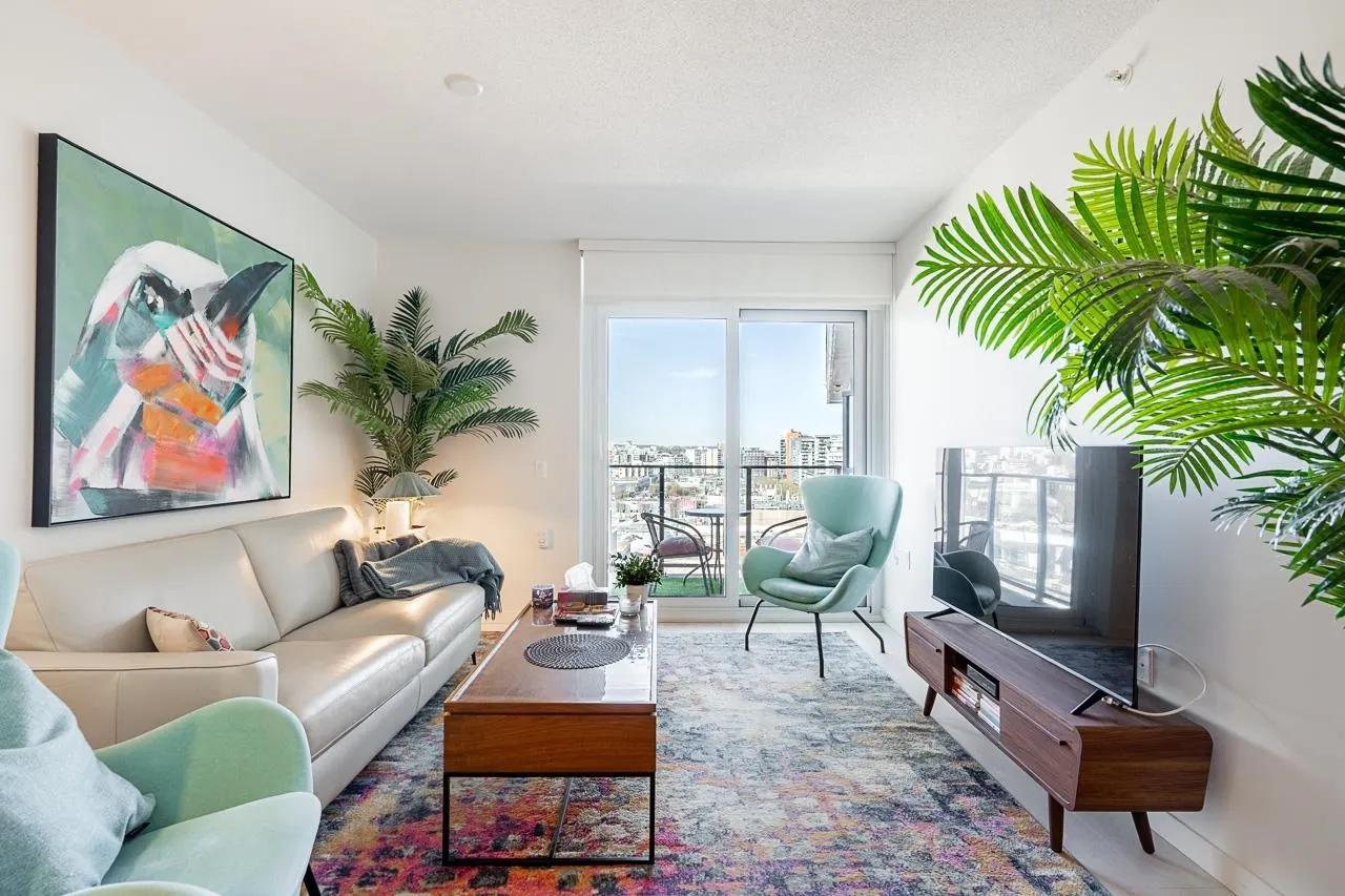 180 E 2nd Avenue #1119