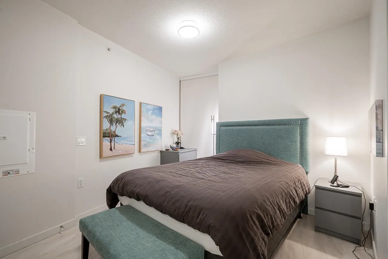 180 E 2nd Avenue #1119