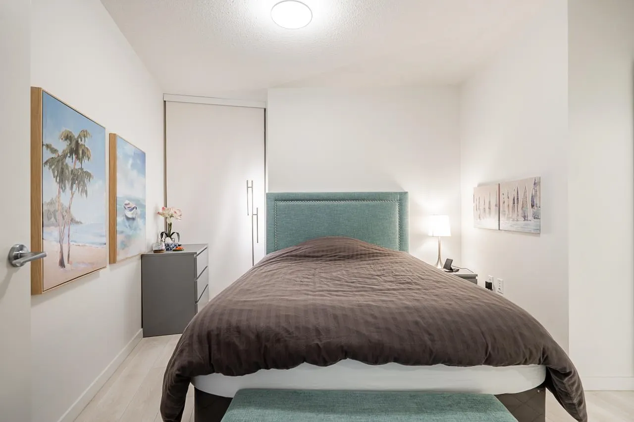 180 E 2nd Avenue #1119