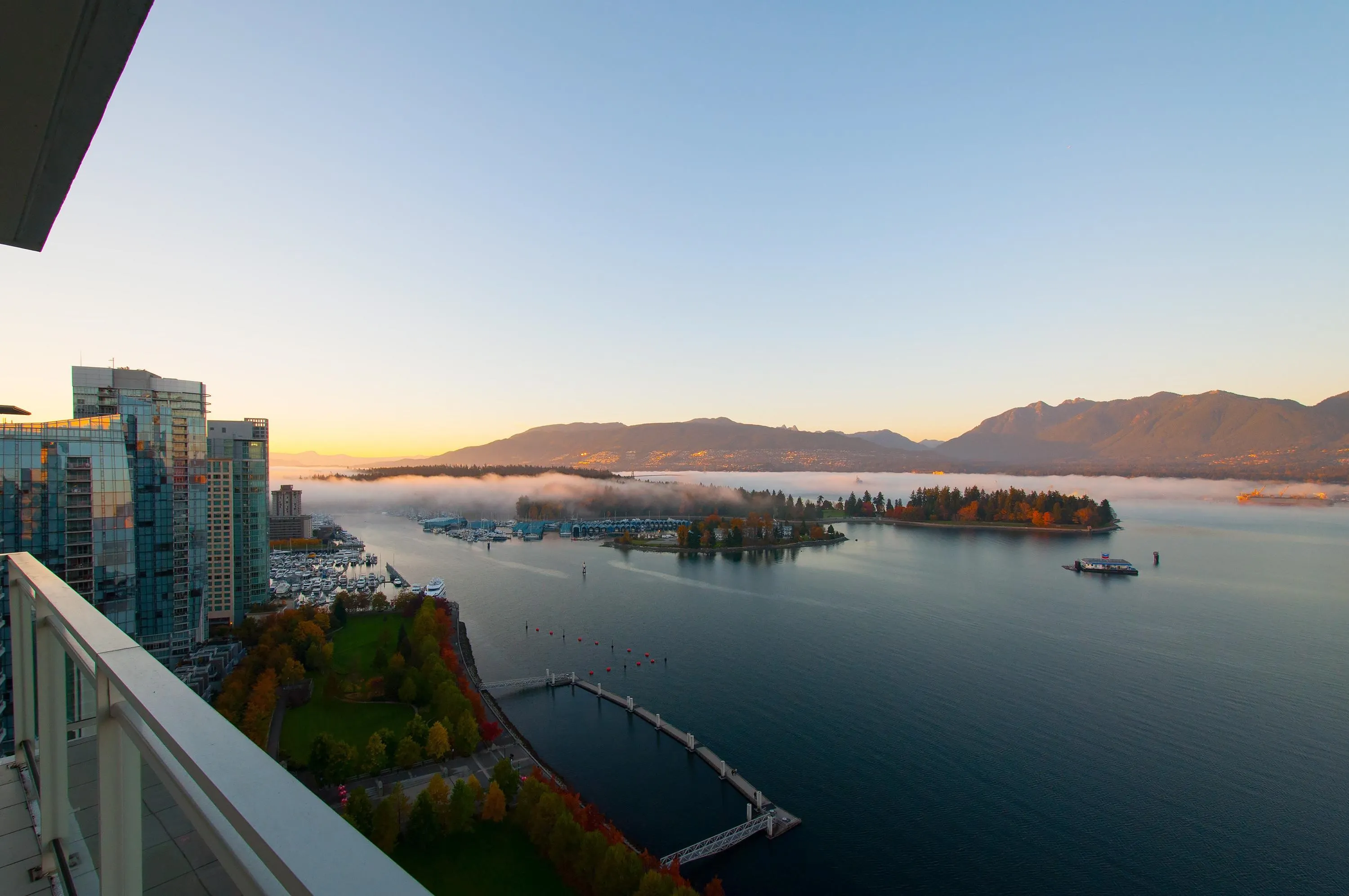 1139 W Cordova Street #2202