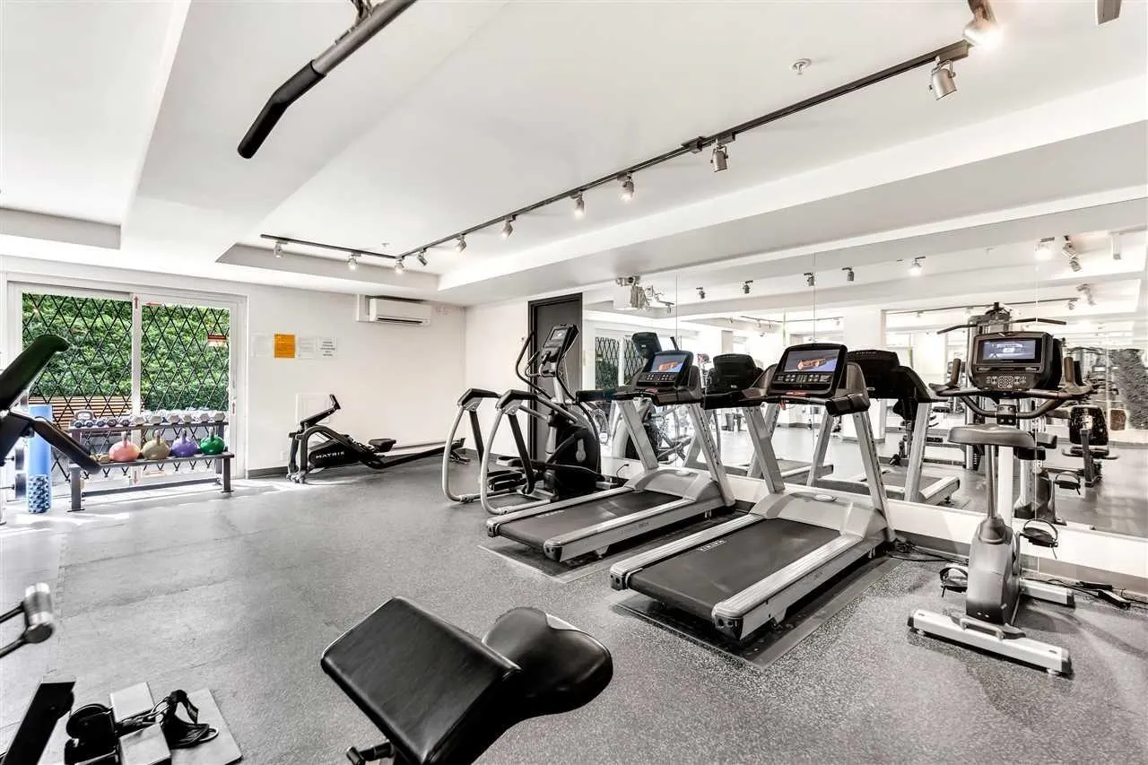 256 E 2nd Avenue #206