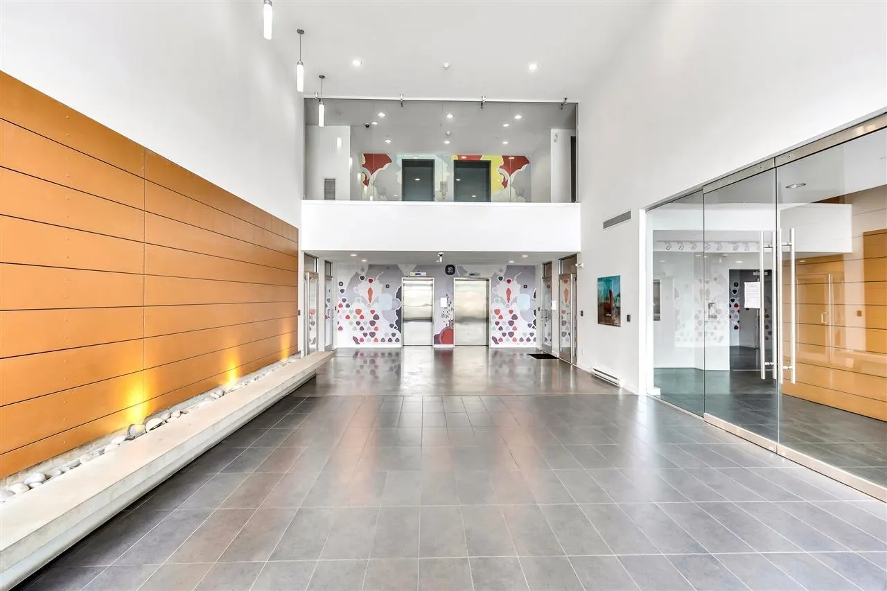 256 E 2nd Avenue #206