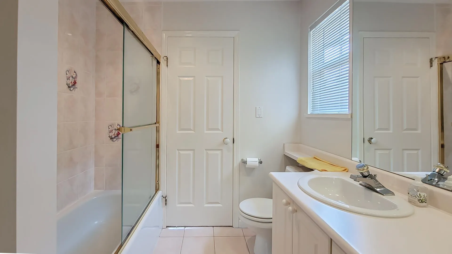 8060 St. Albans Road #10