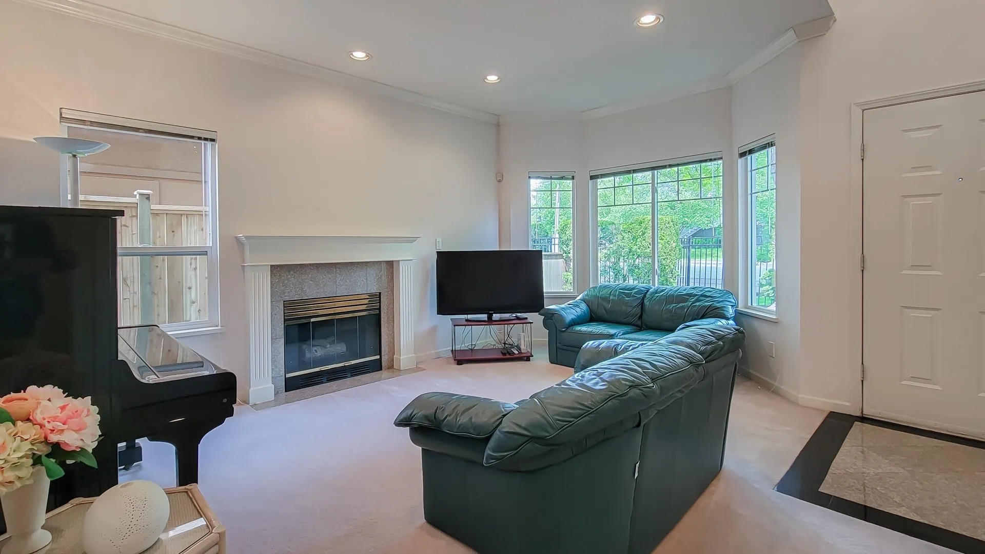 8060 St. Albans Road #10