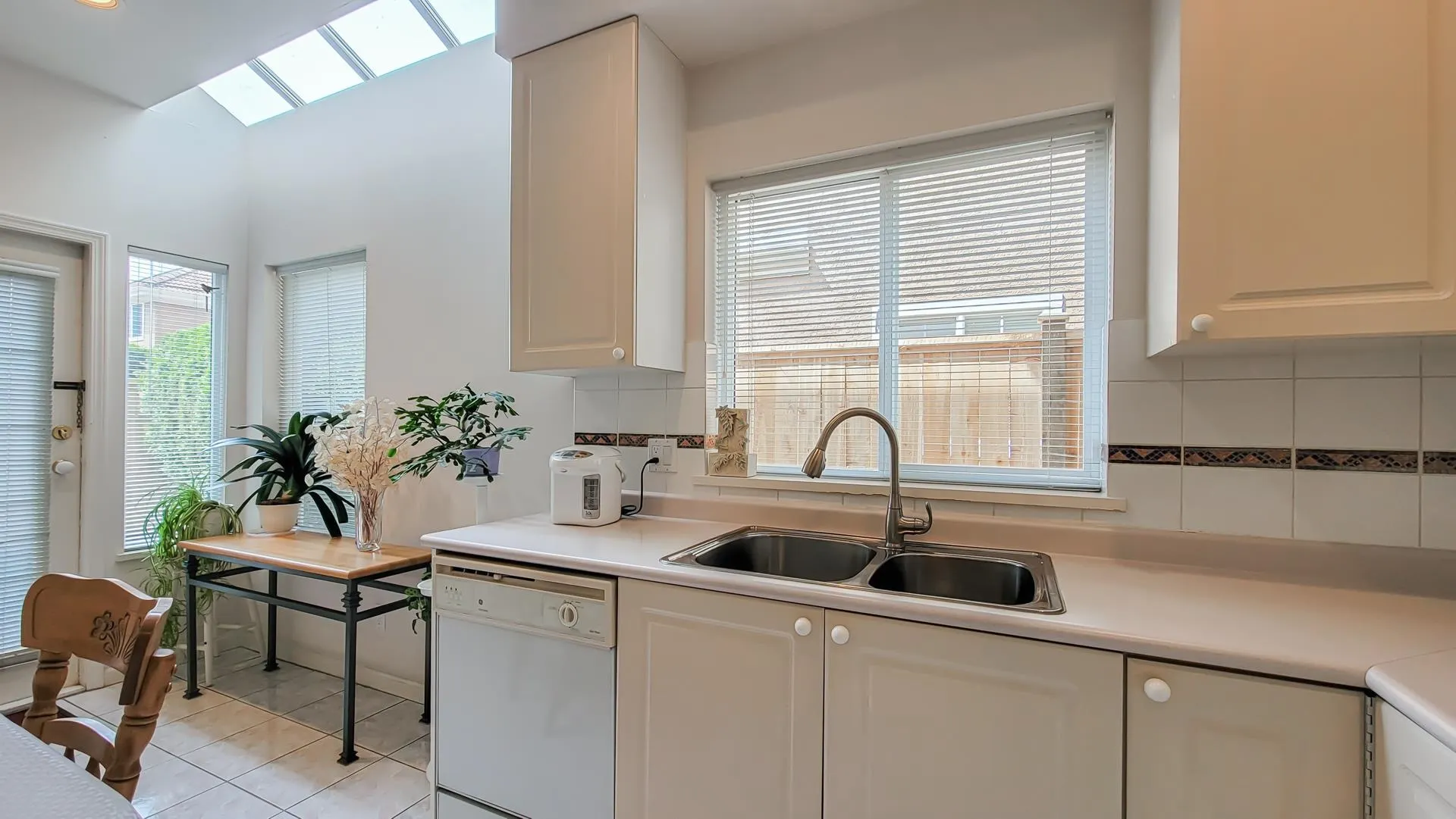 8060 St. Albans Road #10