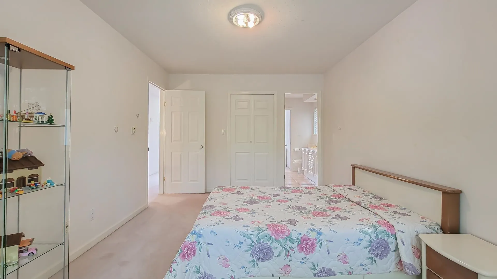 8060 St. Albans Road #10