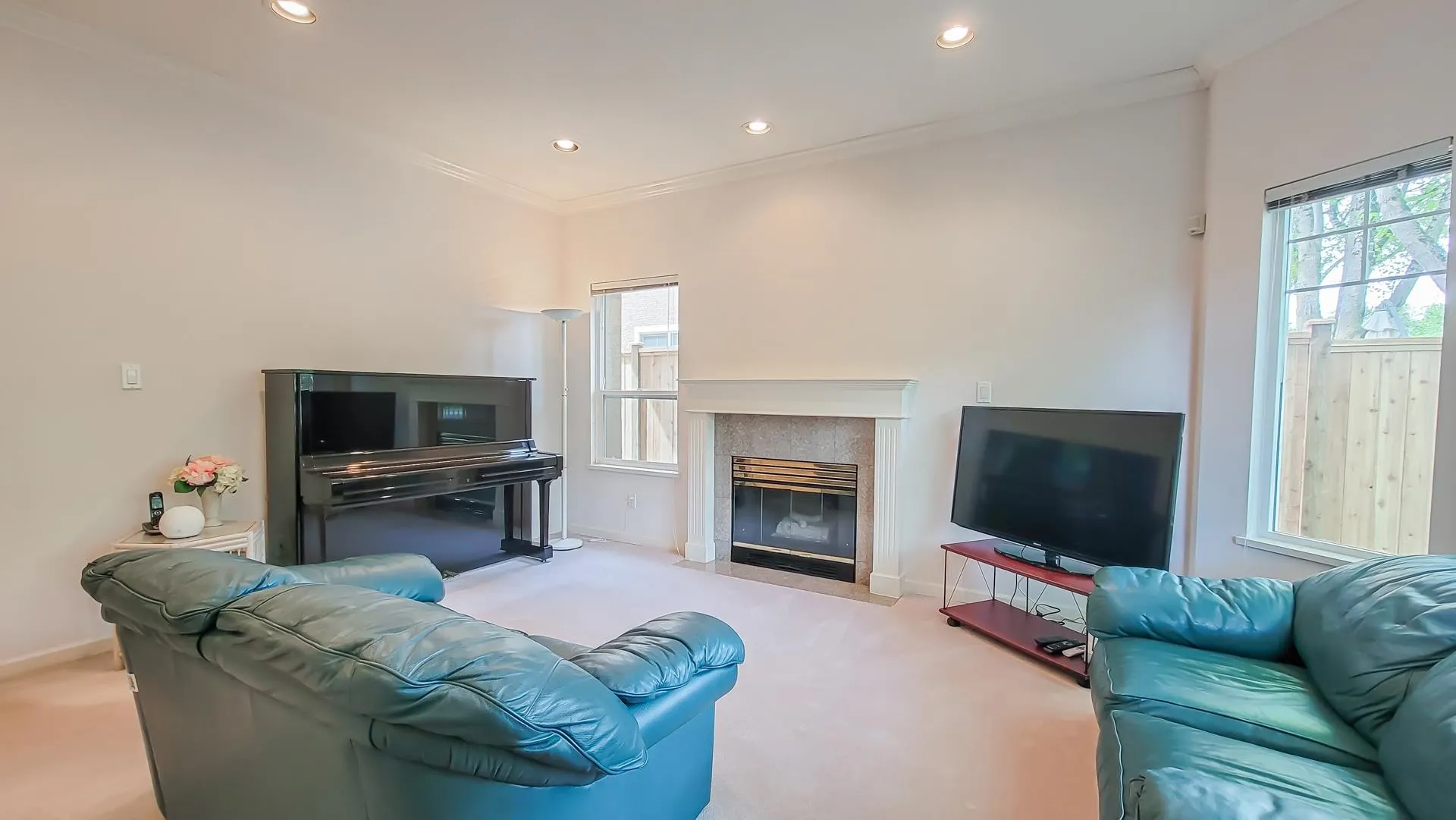 8060 St. Albans Road #10
