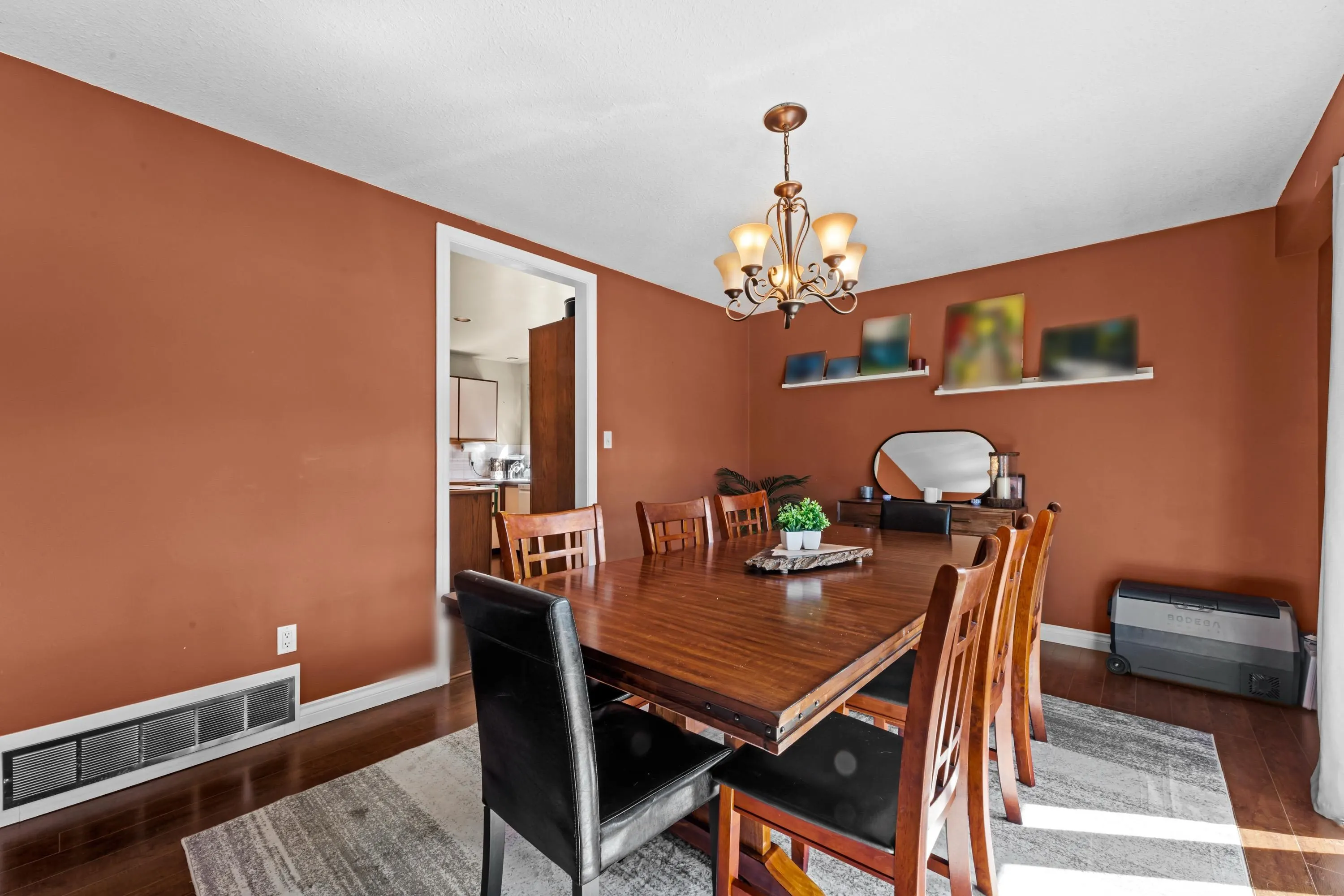 5265 Belair Crescent