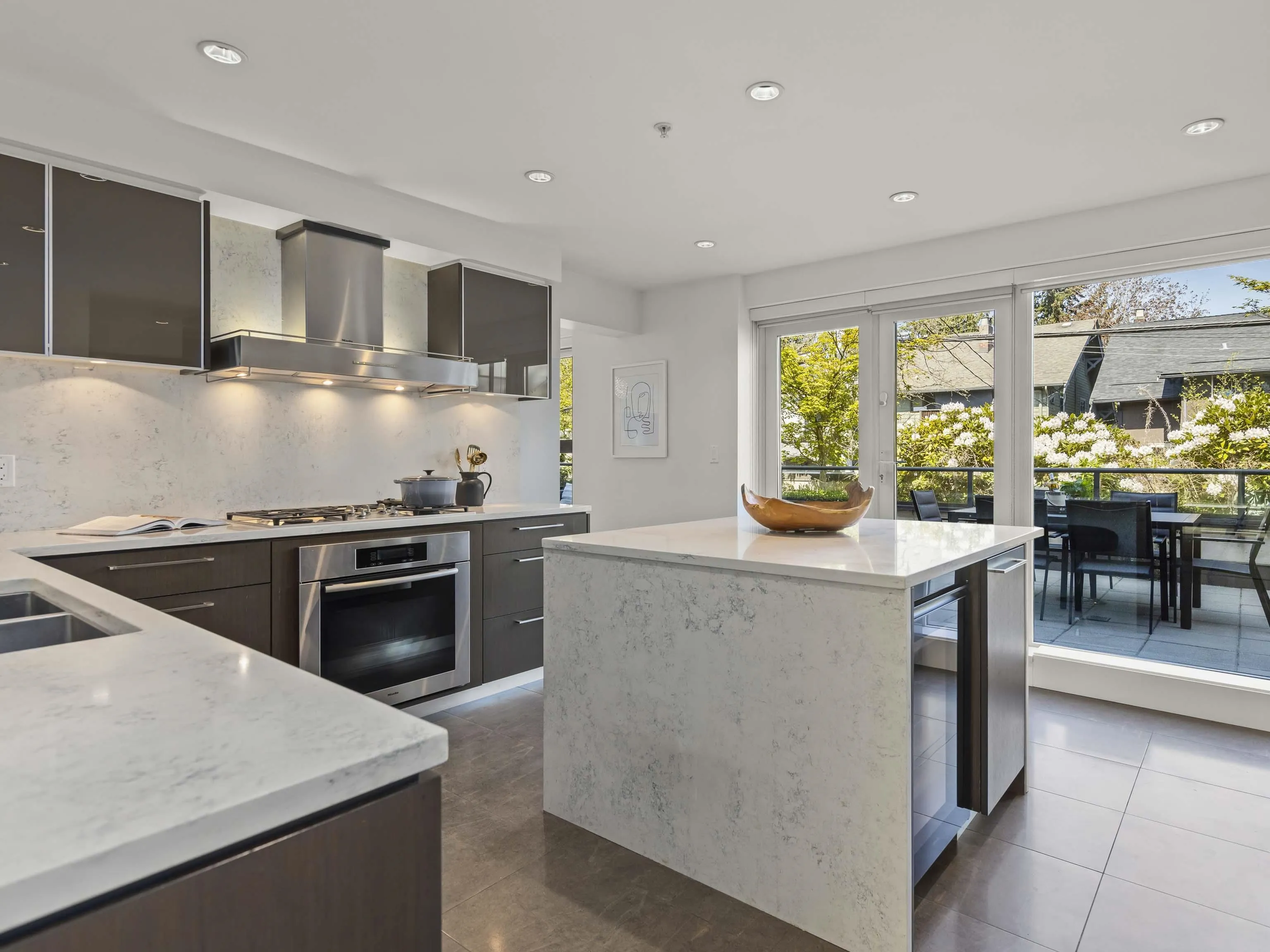 1961 Collingwood Street #215