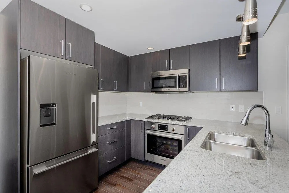 1708 Ontario Street #1606