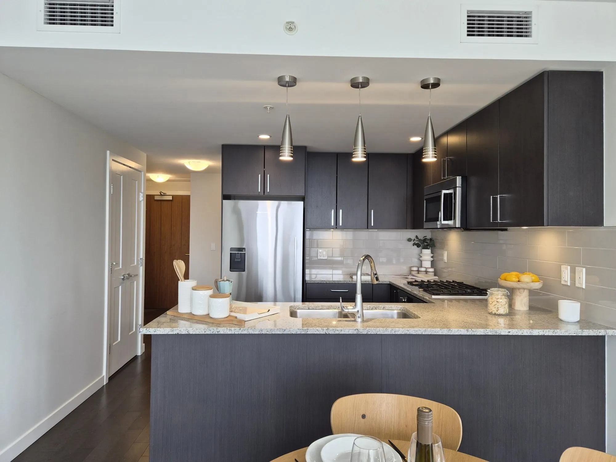 1708 Ontario Street #1606