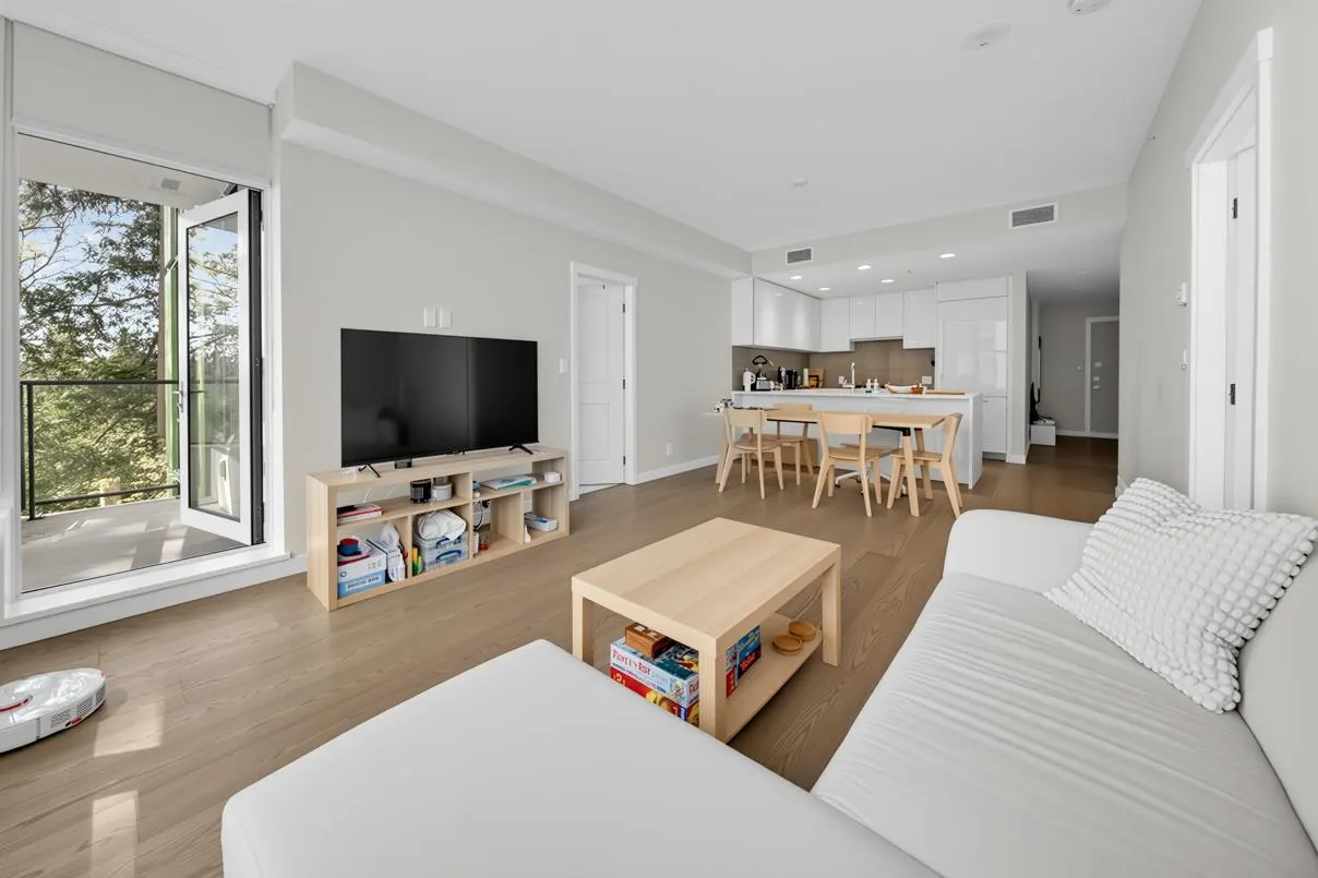 3533 Ross Drive #408
