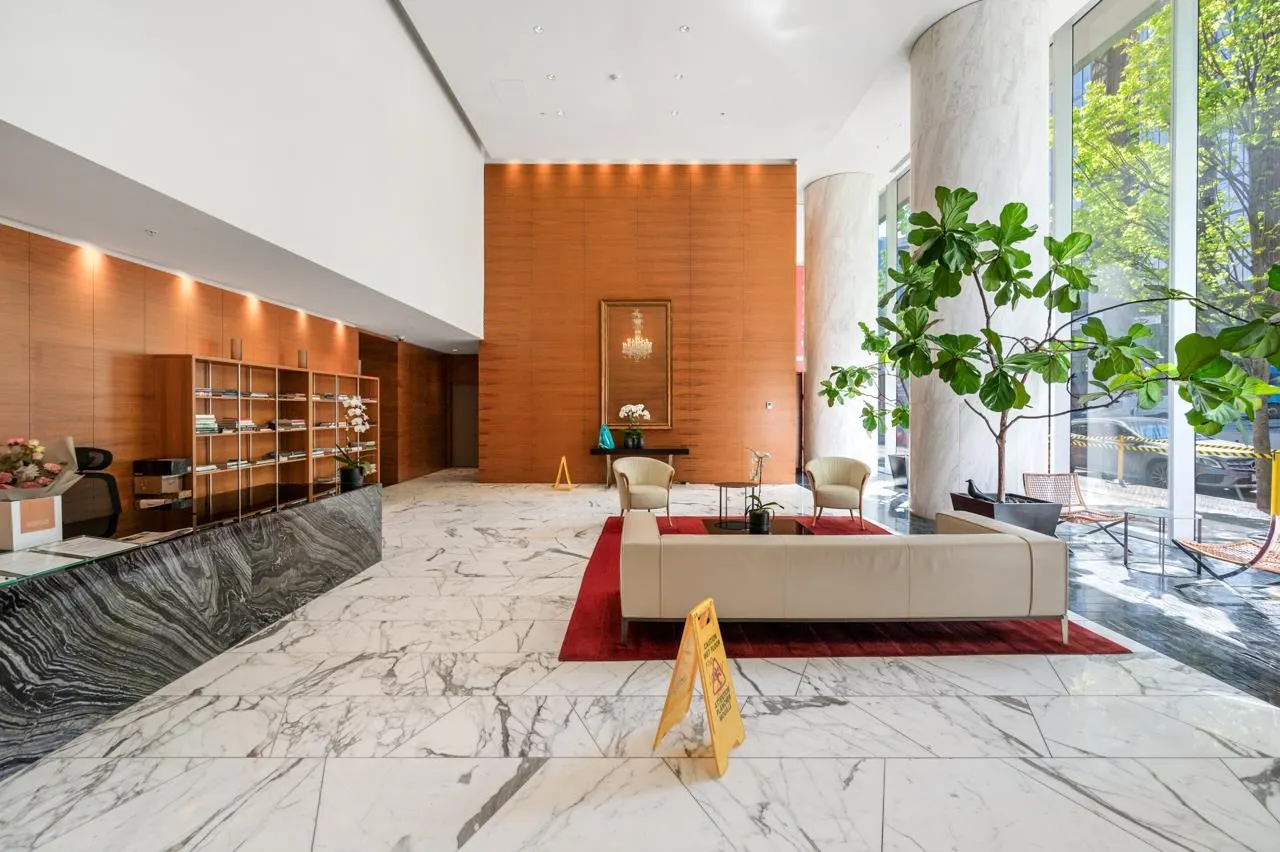 1011 W Cordova Street #2705
