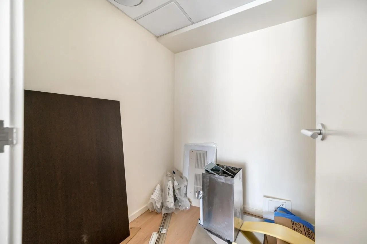 1011 W Cordova Street #2705