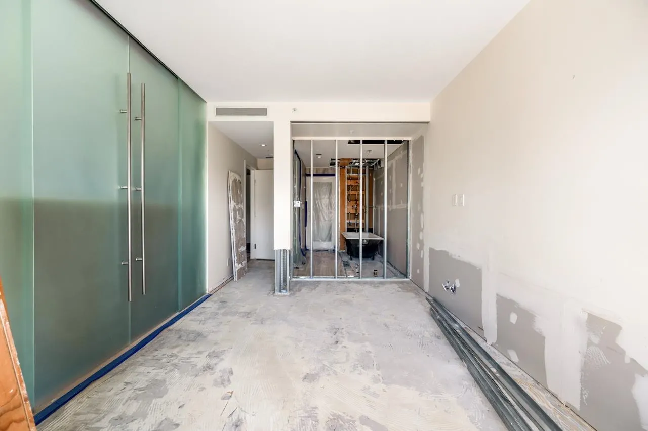 1011 W Cordova Street #2705