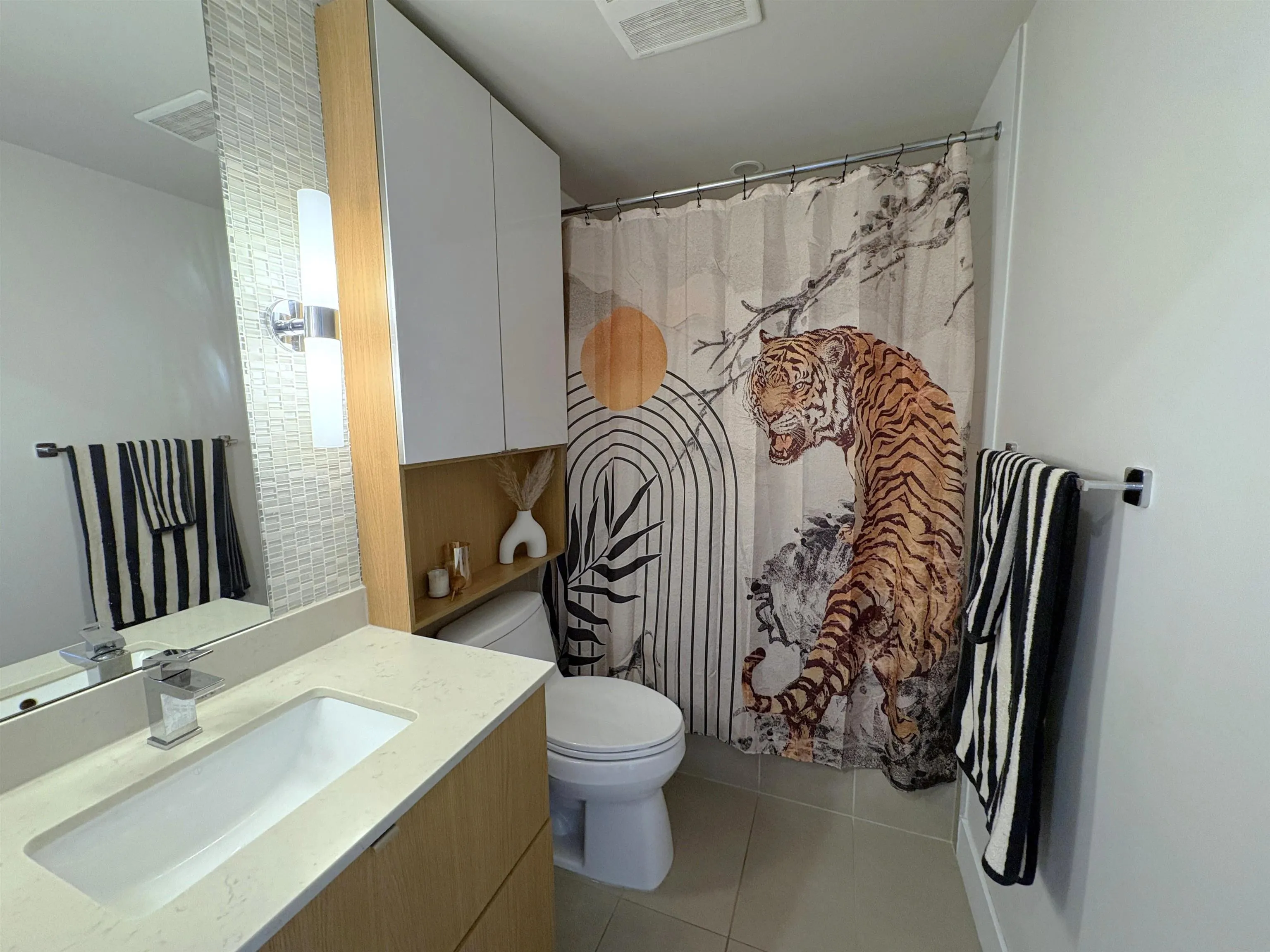 159 W 2nd Avenue #309