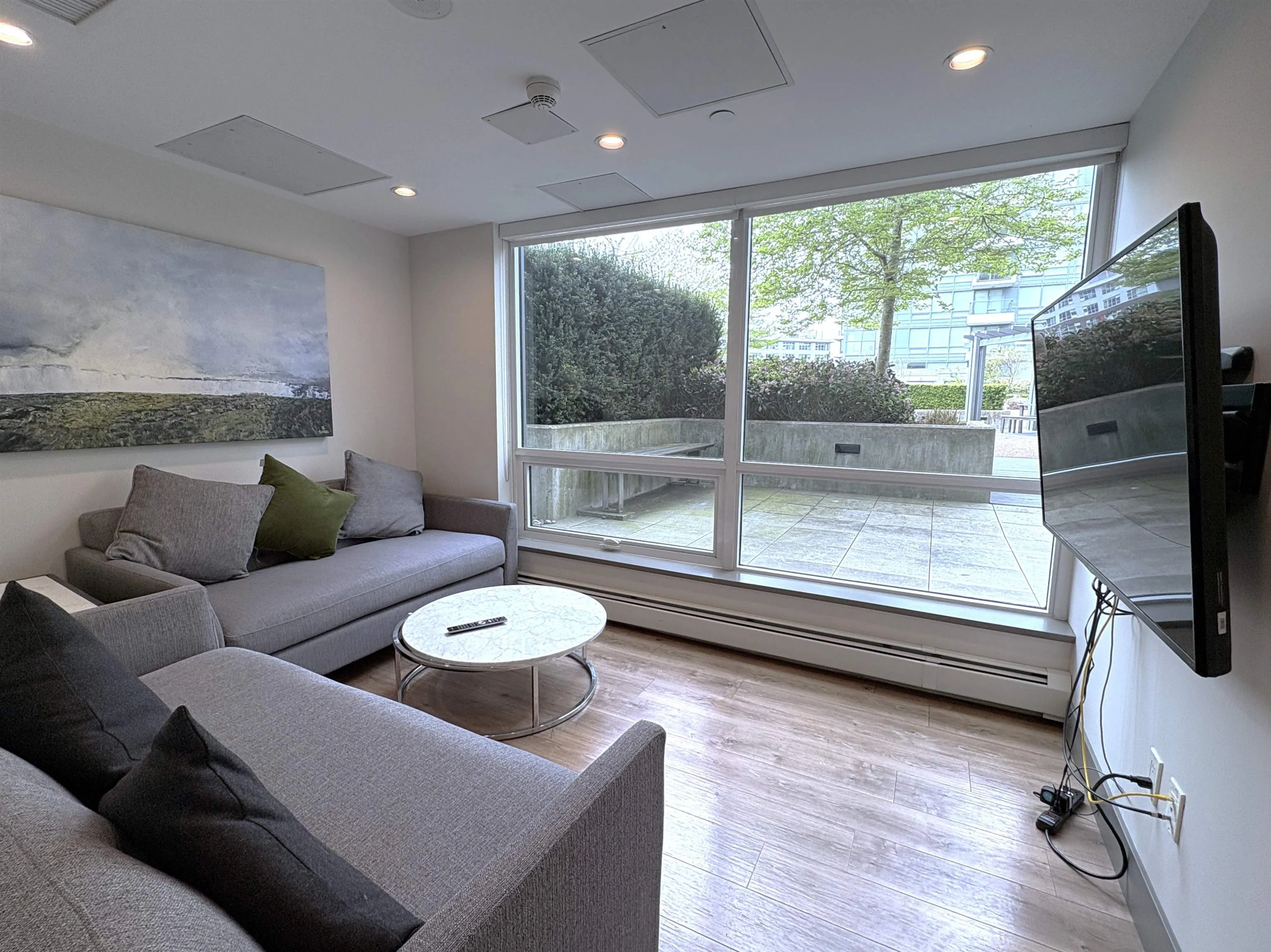 159 W 2nd Avenue #309