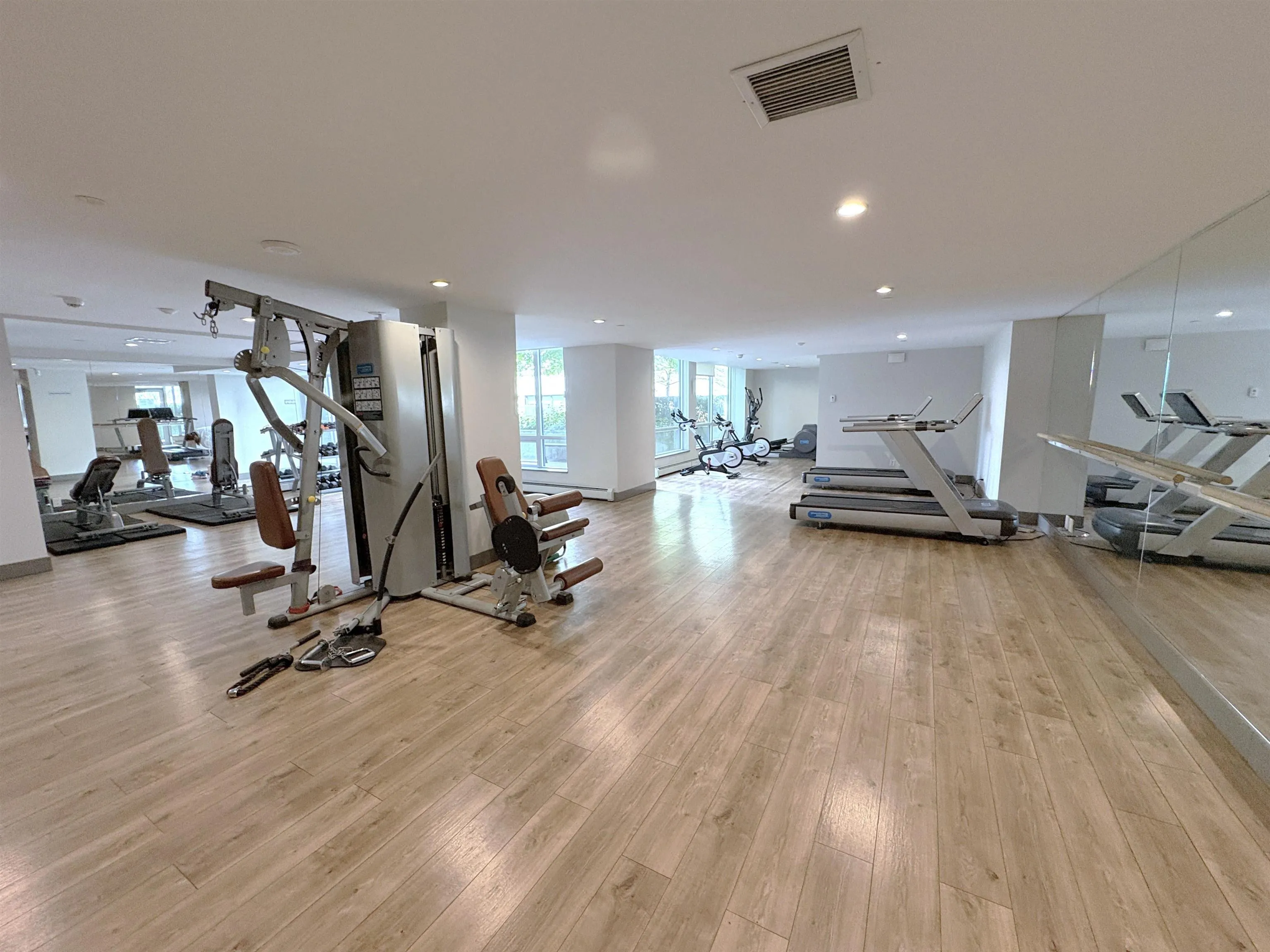 159 W 2nd Avenue #309