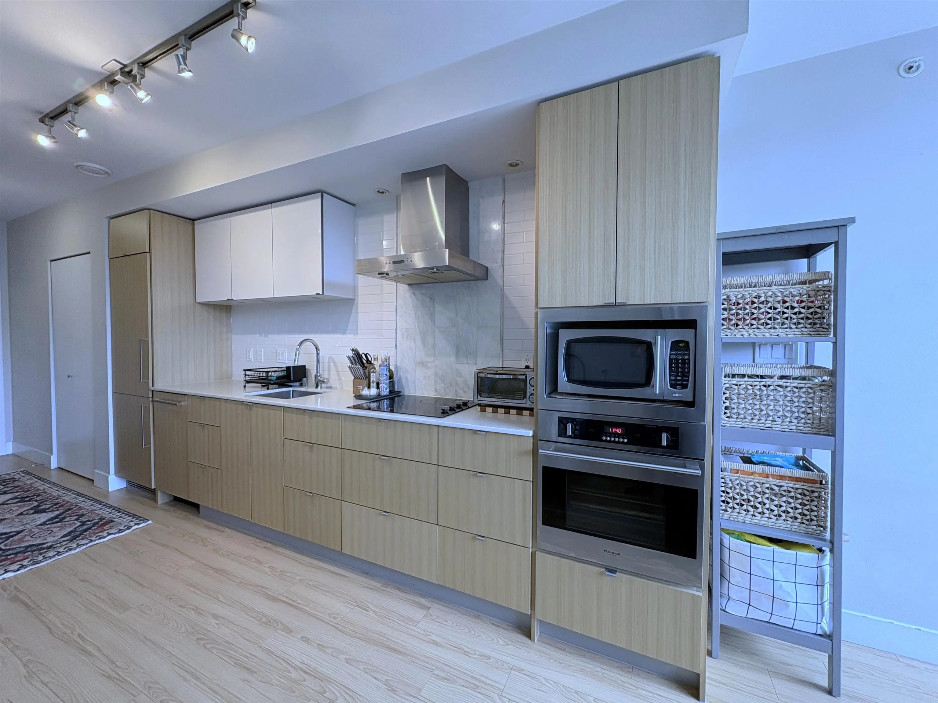 159 W 2nd Avenue #309