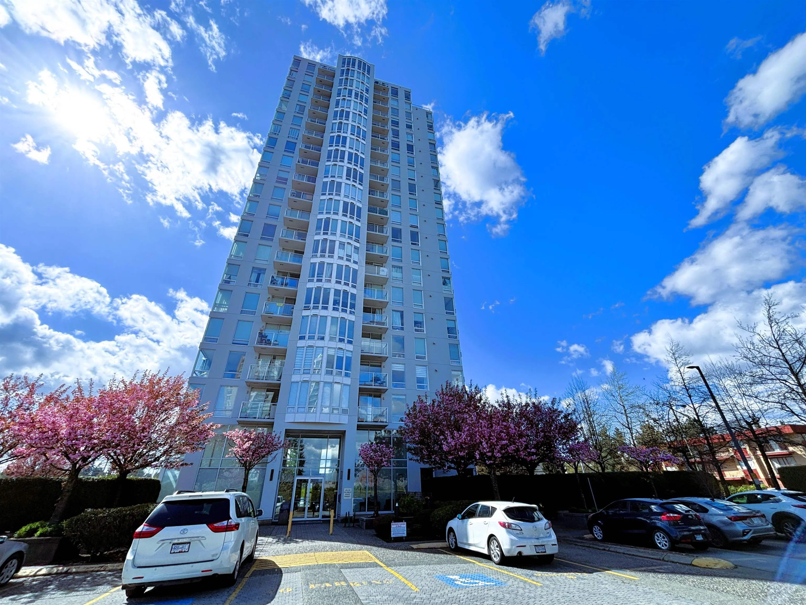 14820 104 Avenue #1904