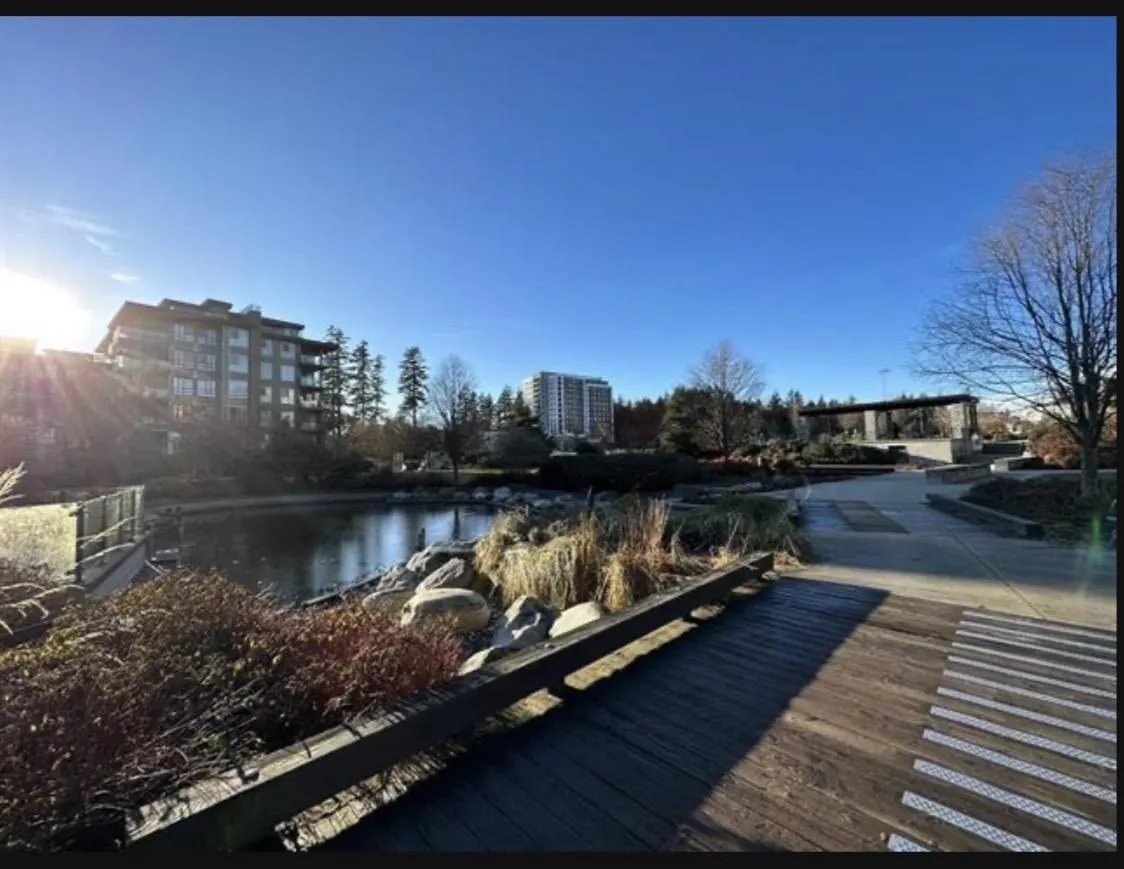 6033 Gray Avenue #212