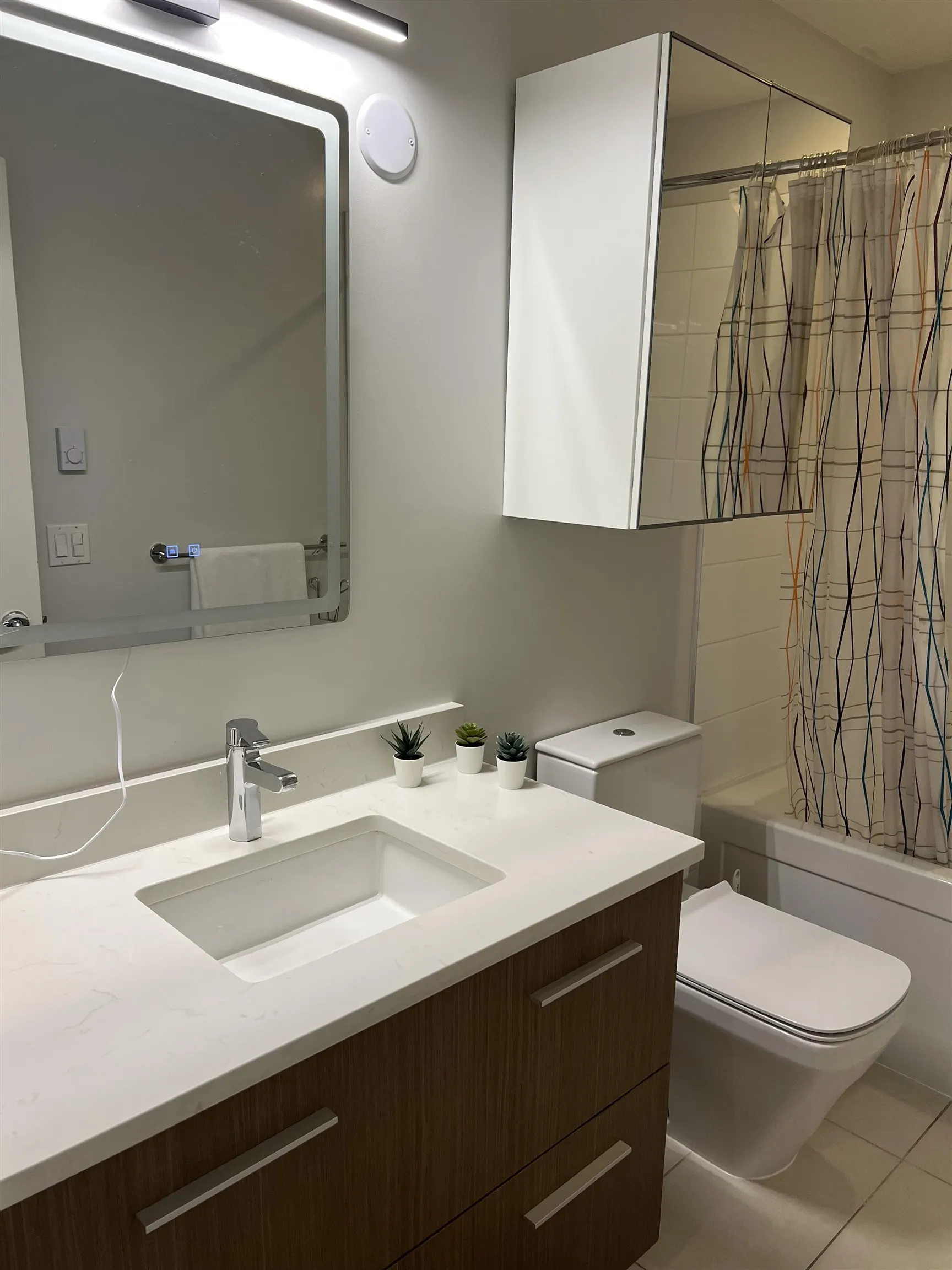 6033 Gray Avenue #212