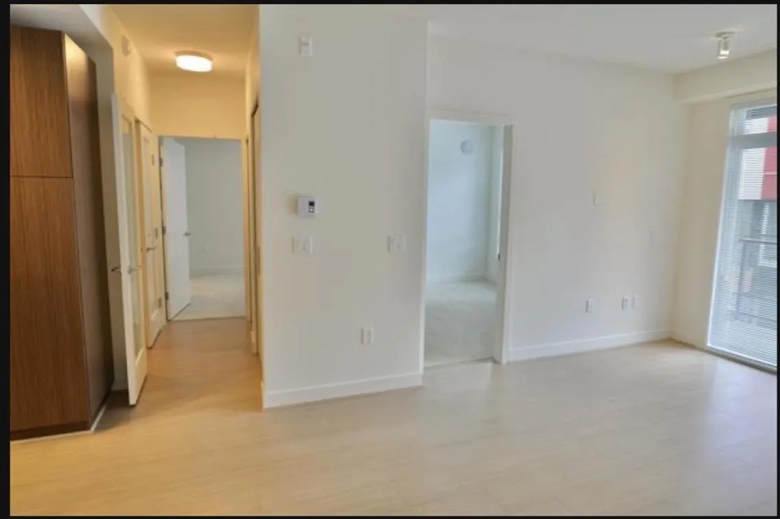 6033 Gray Avenue #212