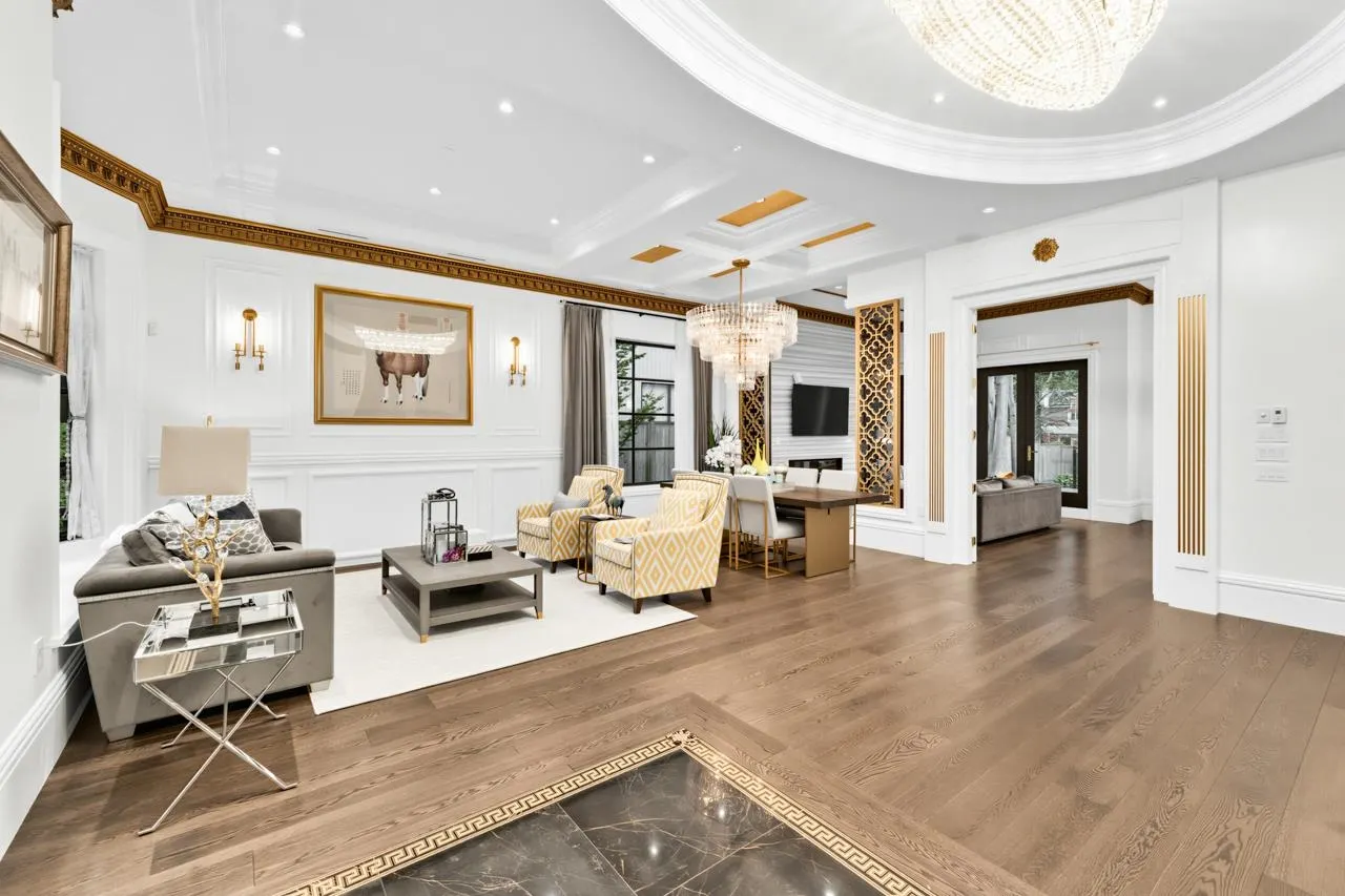 4177 Doncaster Way
