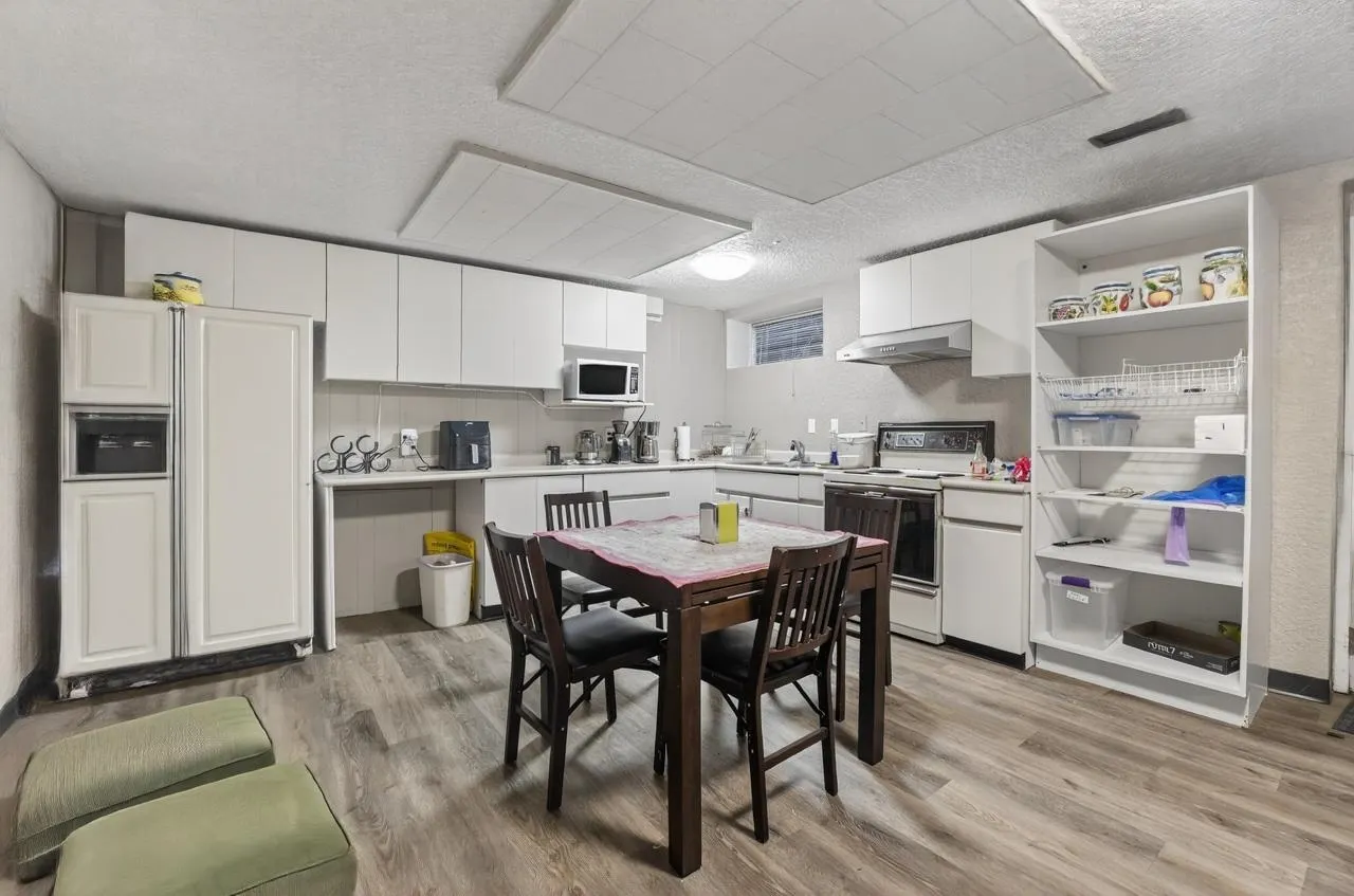 4158 Salish Drive