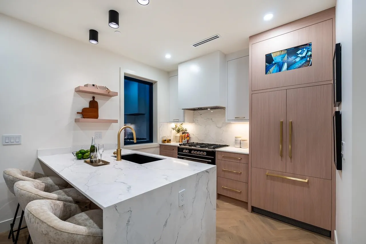 3345 W 13th Avenue #2