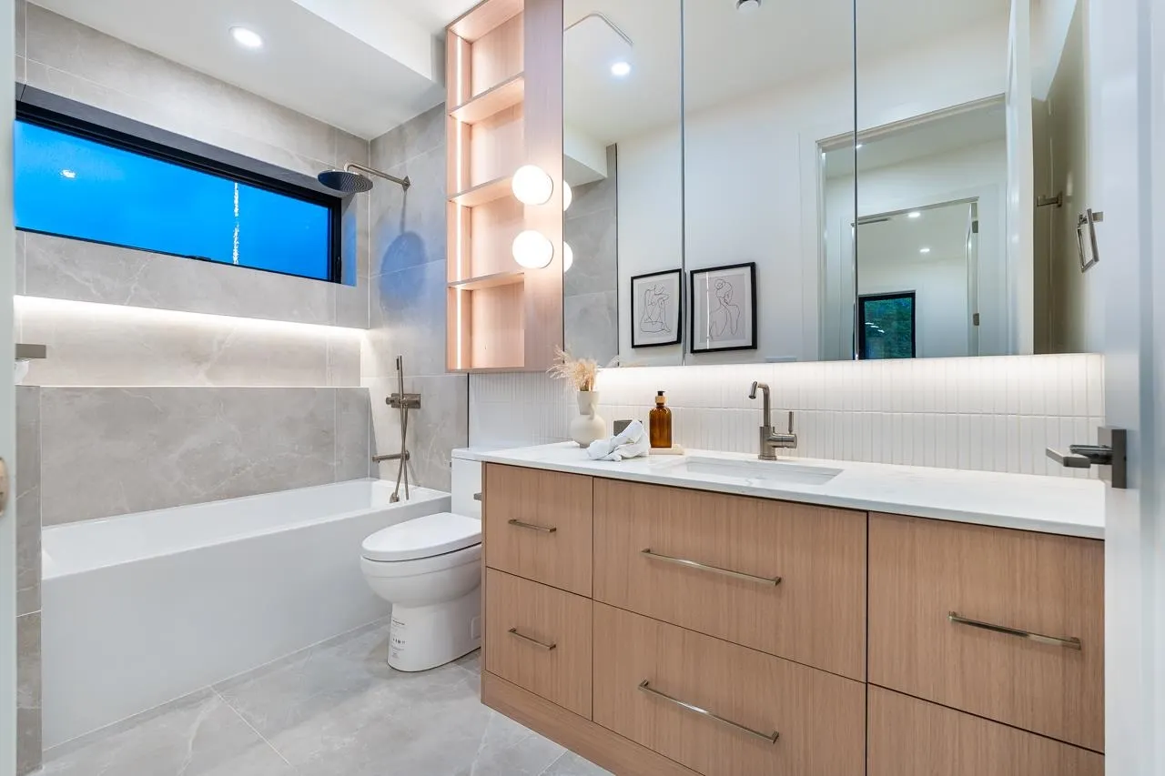 3345 W 13th Avenue #2