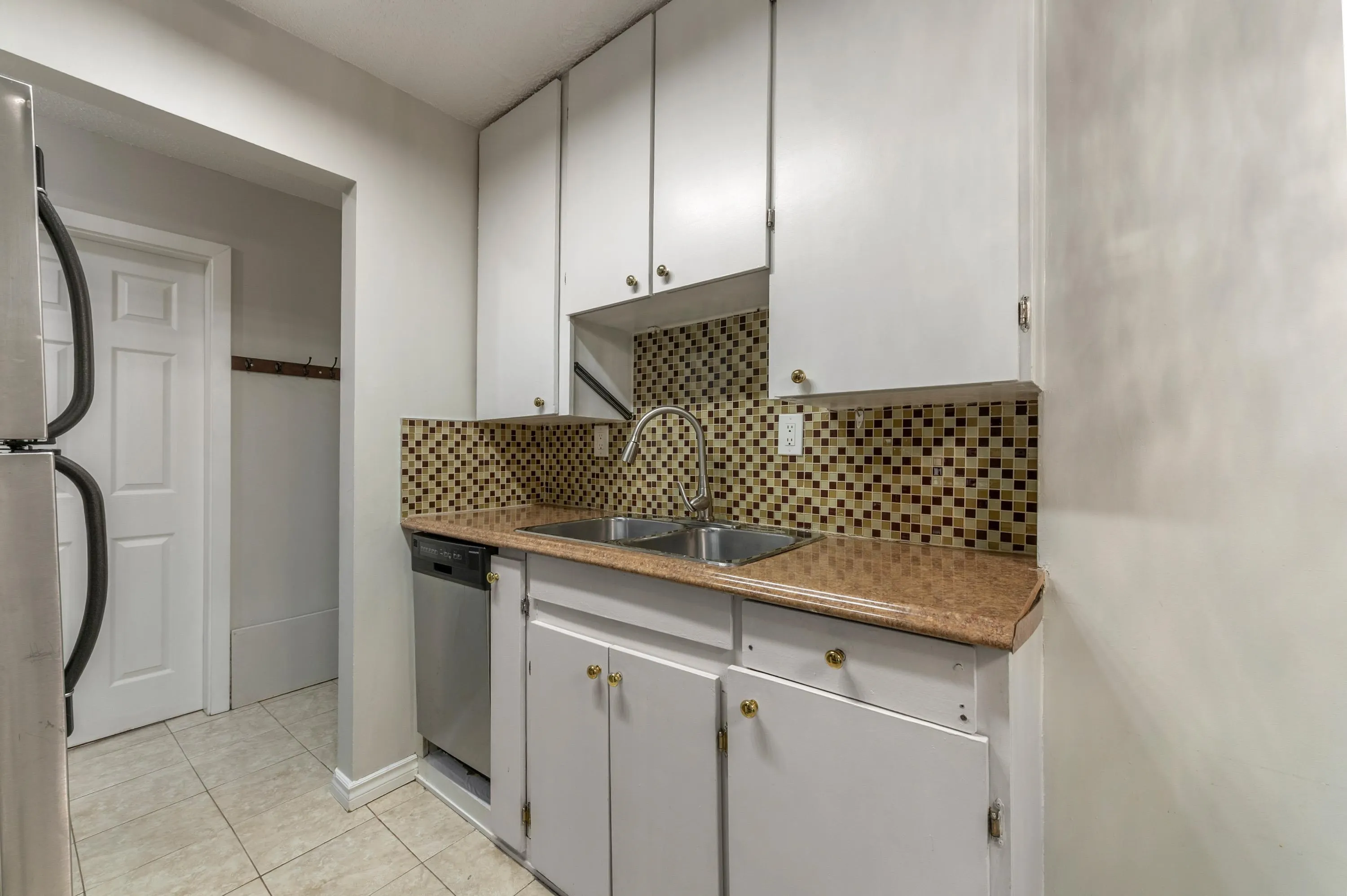 2040 Cornwall Avenue #103