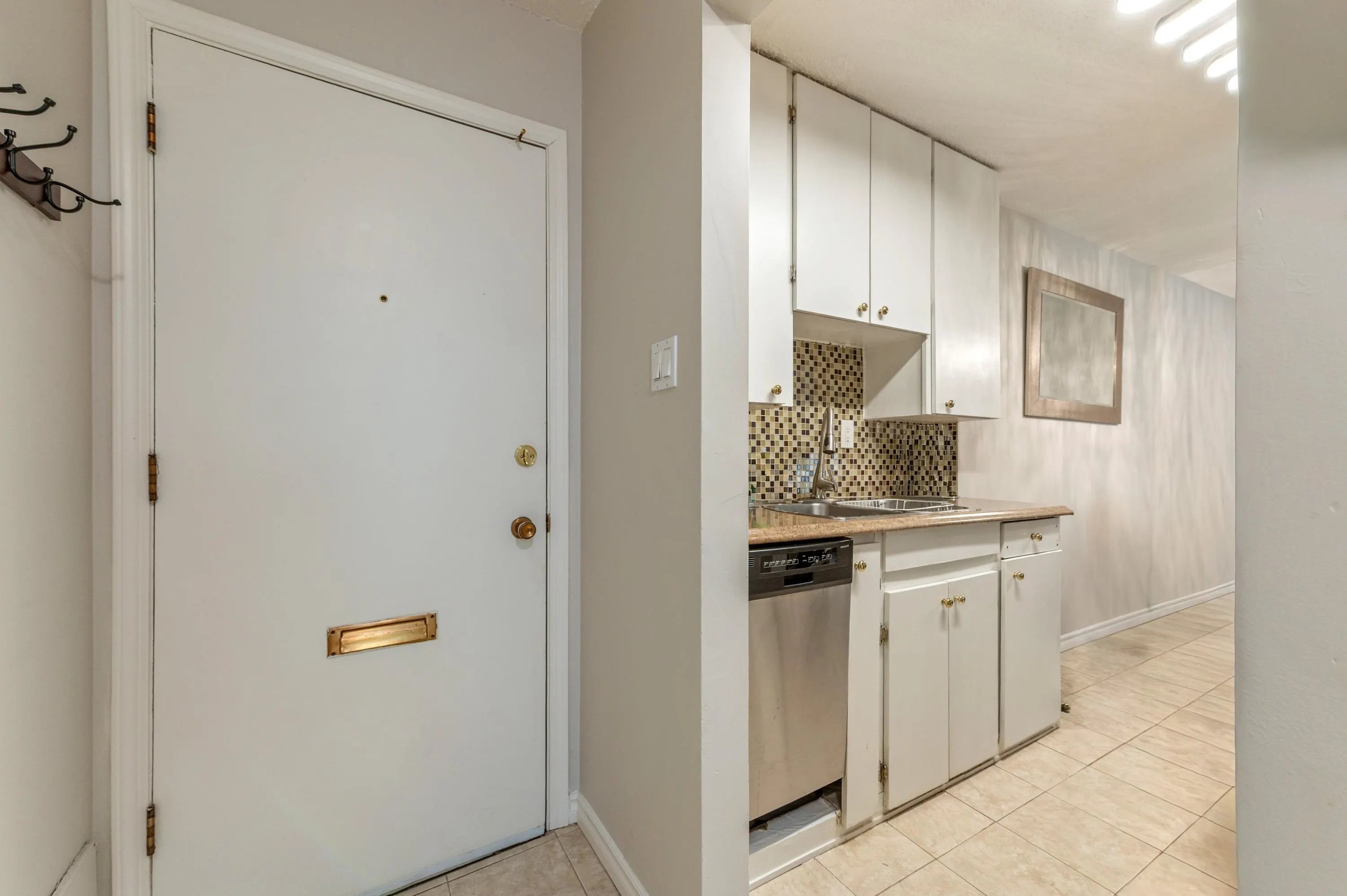 2040 Cornwall Avenue #103