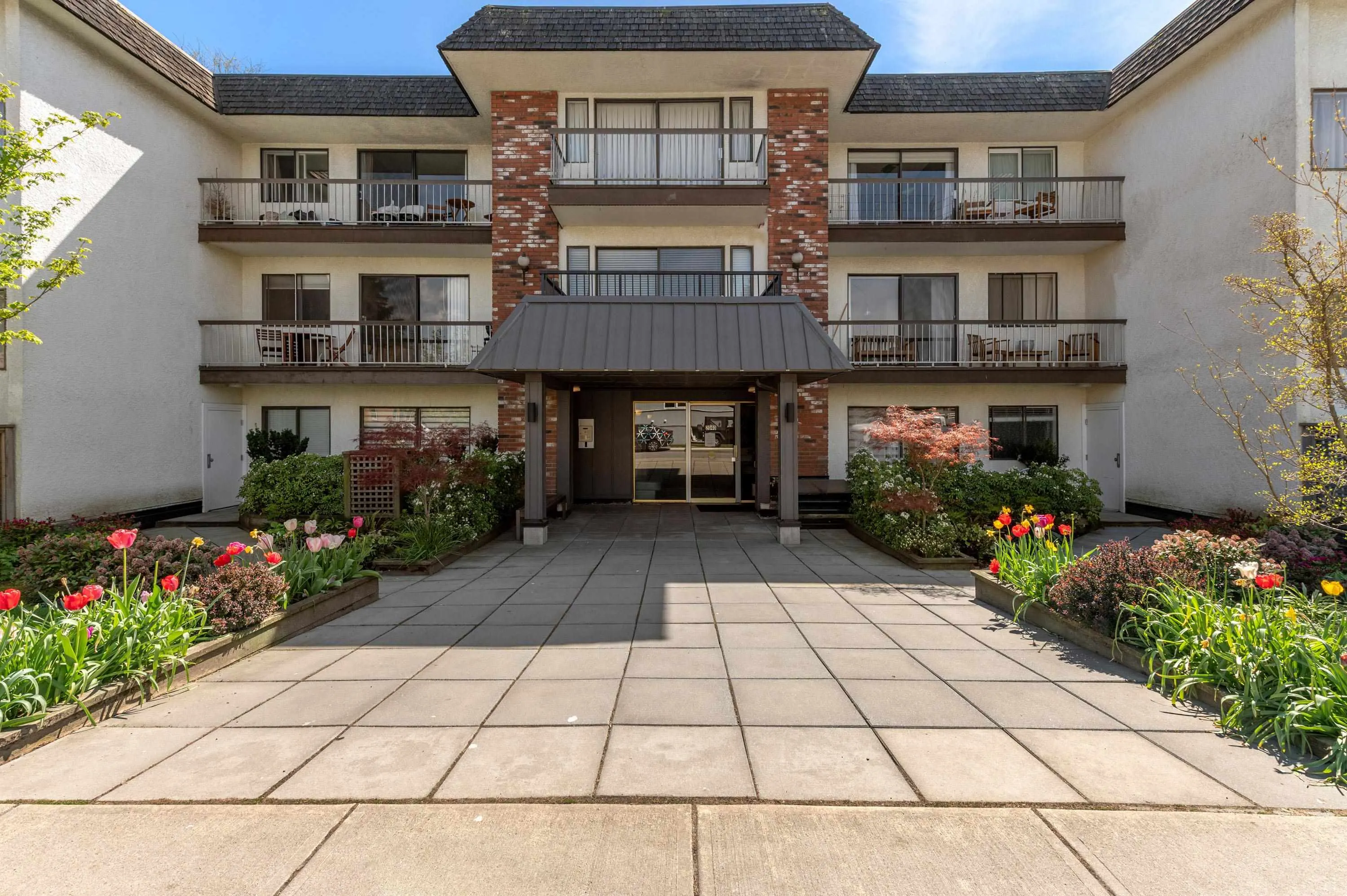 2040 Cornwall Avenue #103