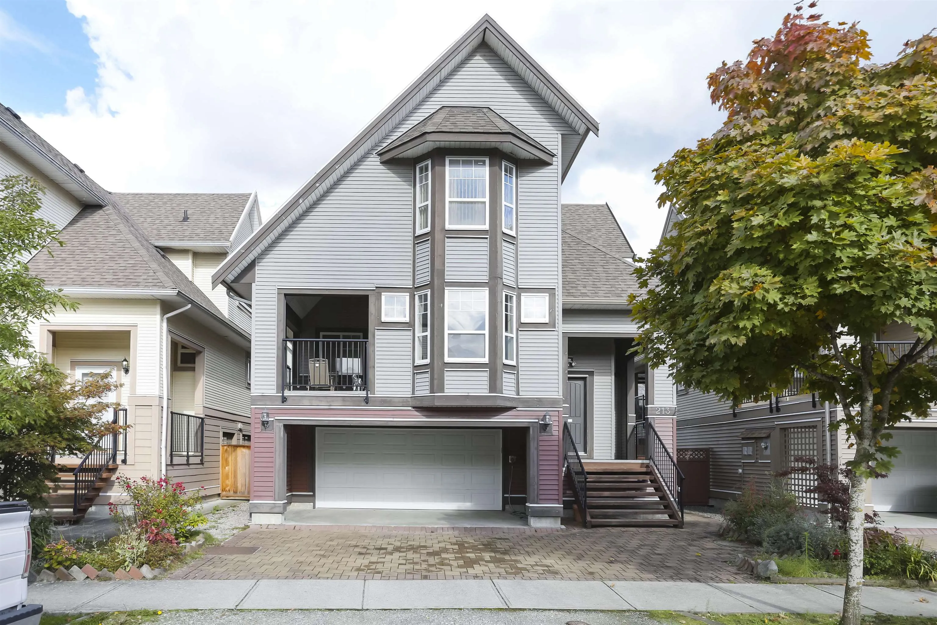 213 Hume Street