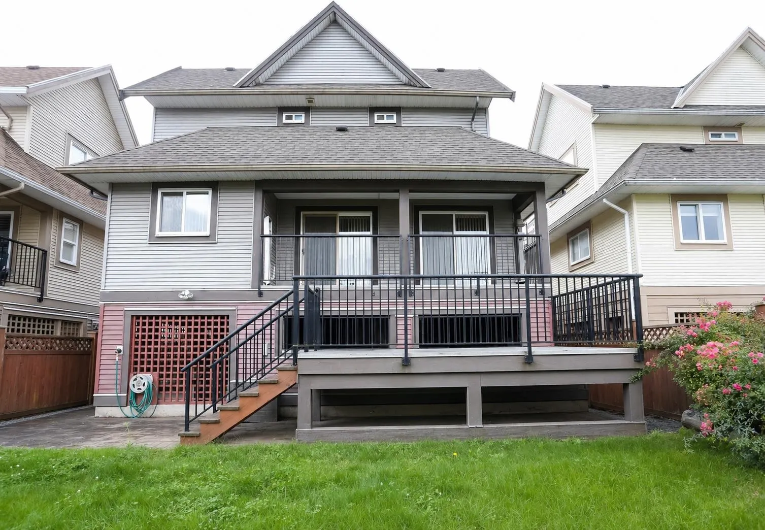 213 Hume Street
