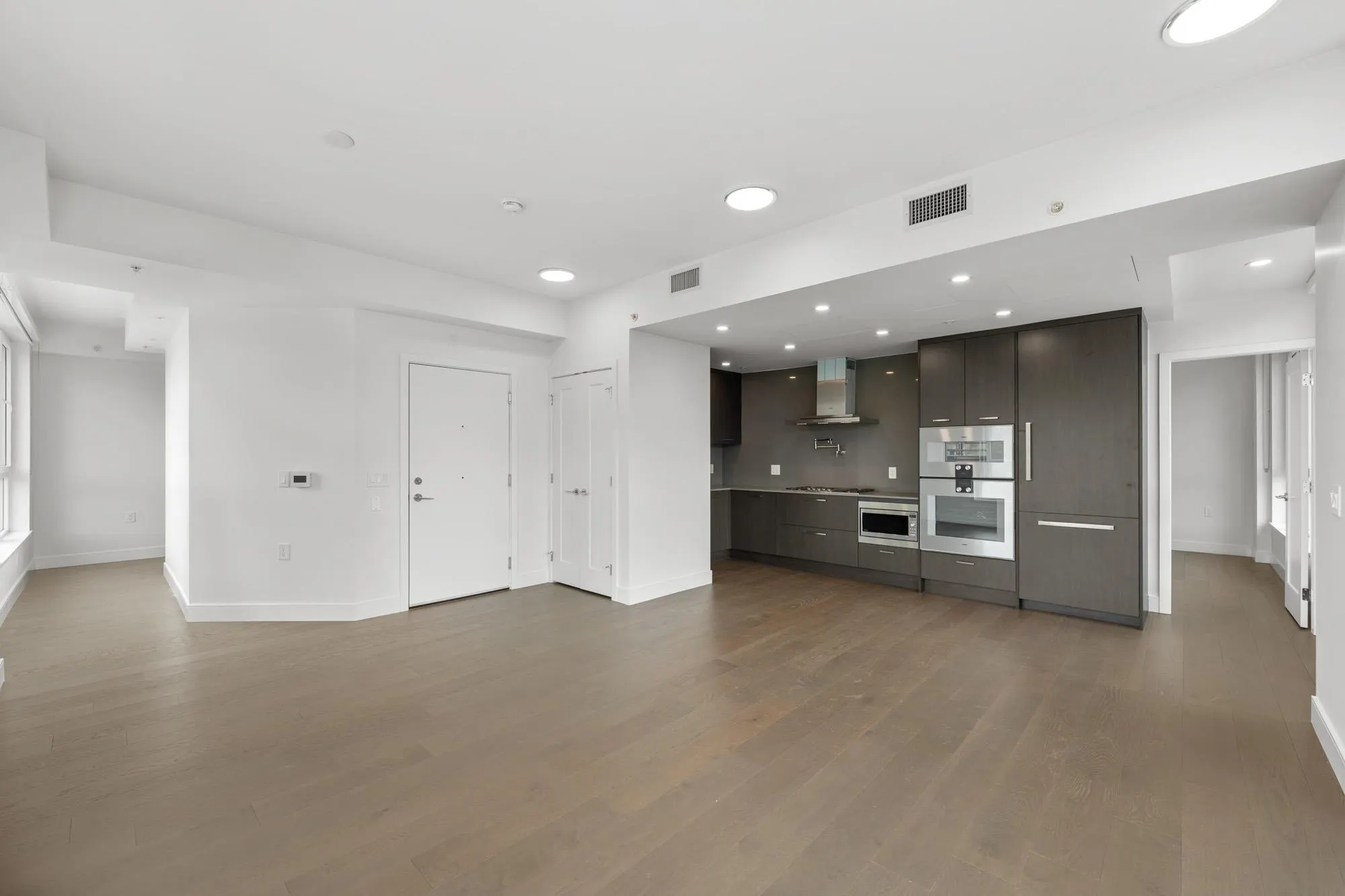 4908 Cambie Street #603