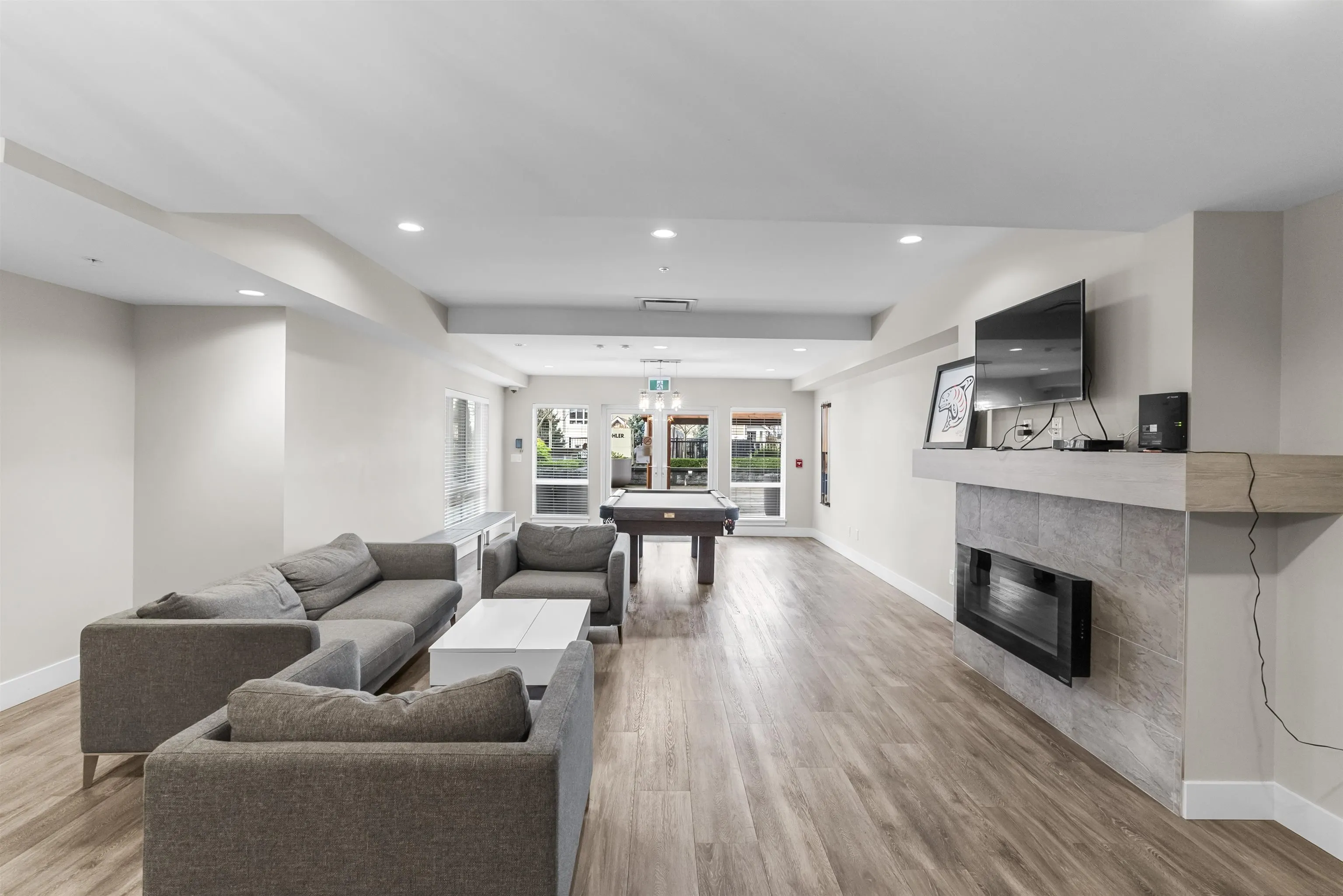 4690 Hawk Lane #213