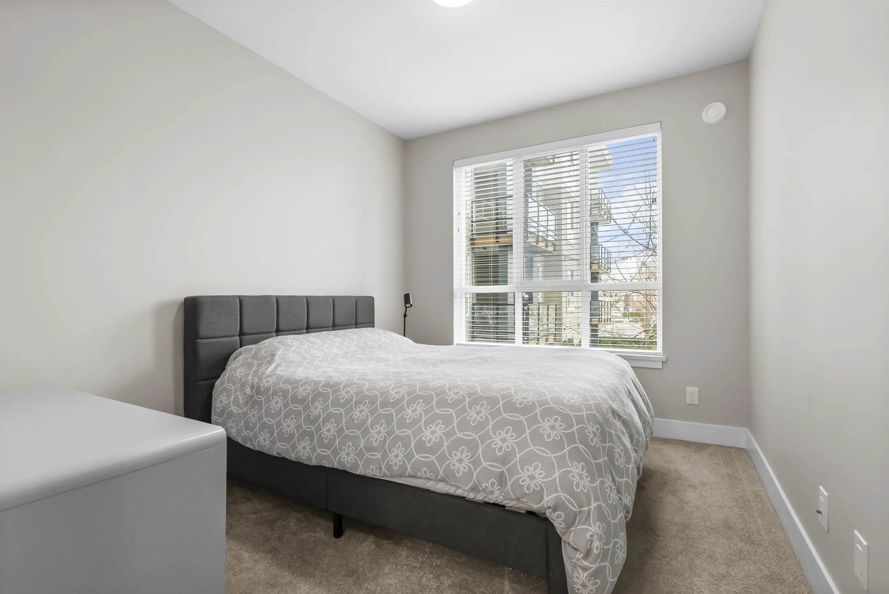 4690 Hawk Lane #213