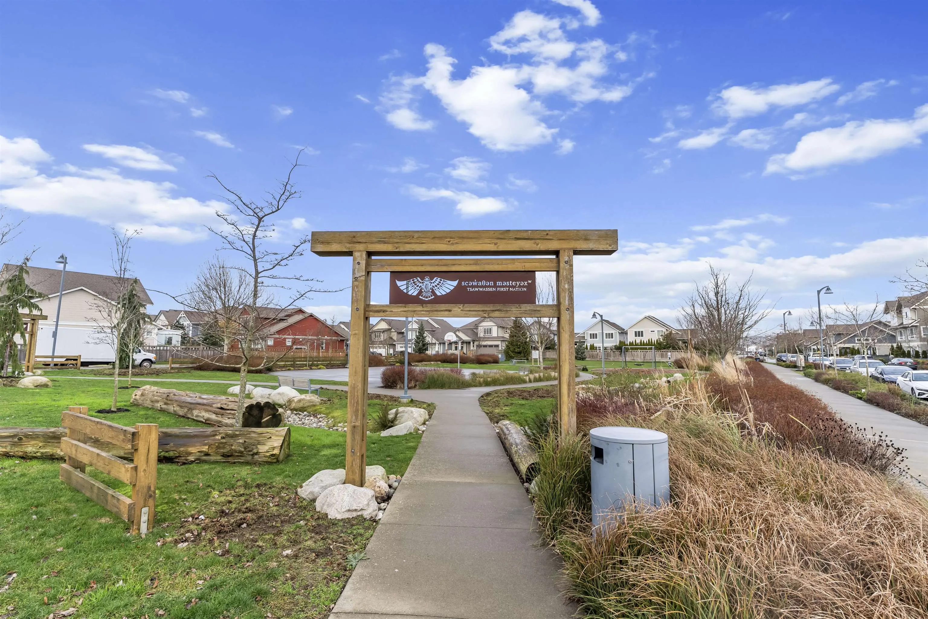4690 Hawk Lane #213
